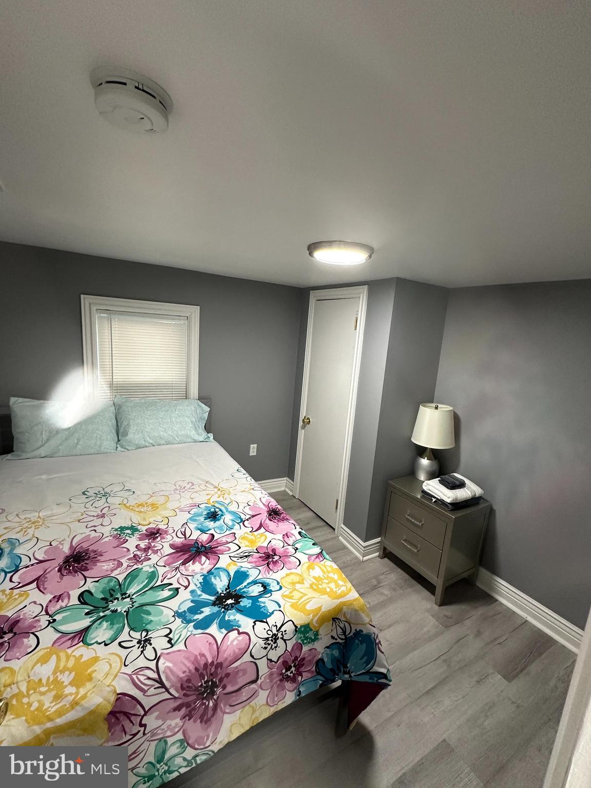 1630 E Chocolate Ave