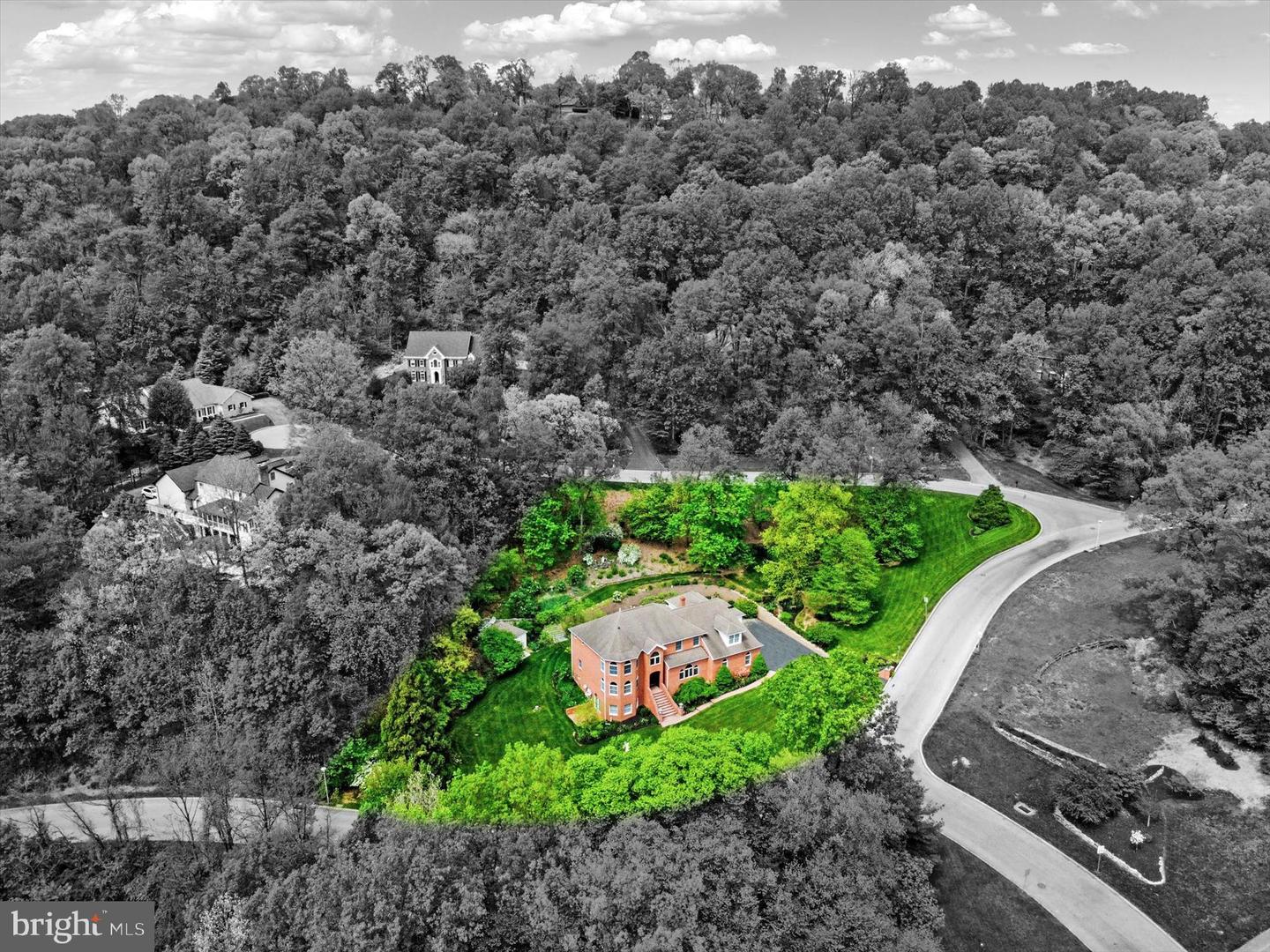 1671 Nottingham Dr