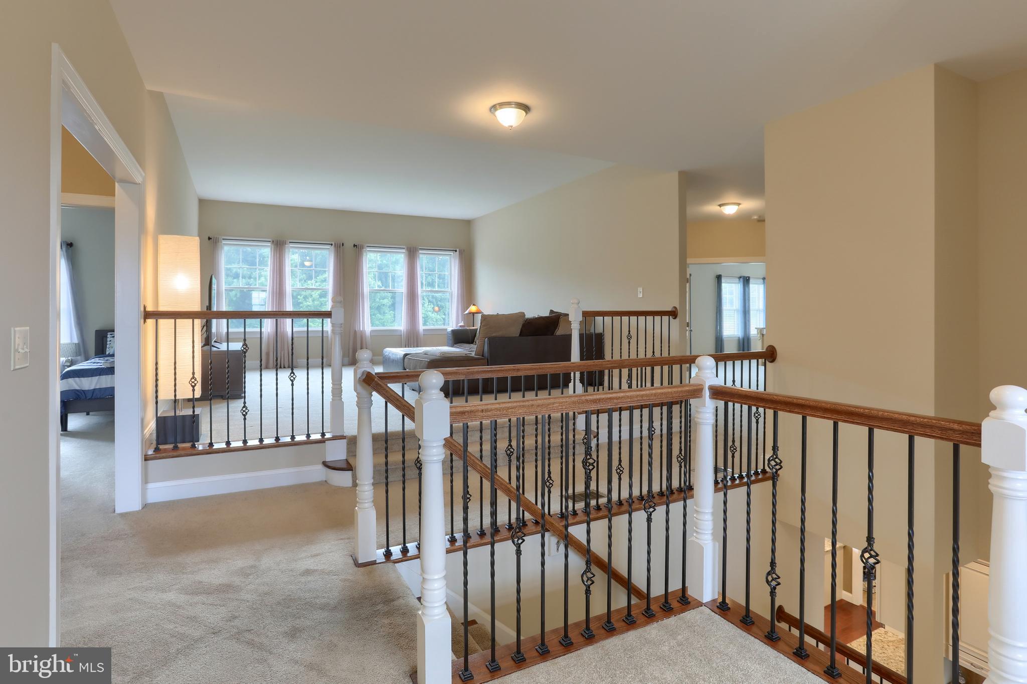 158 Willow Creek Ln