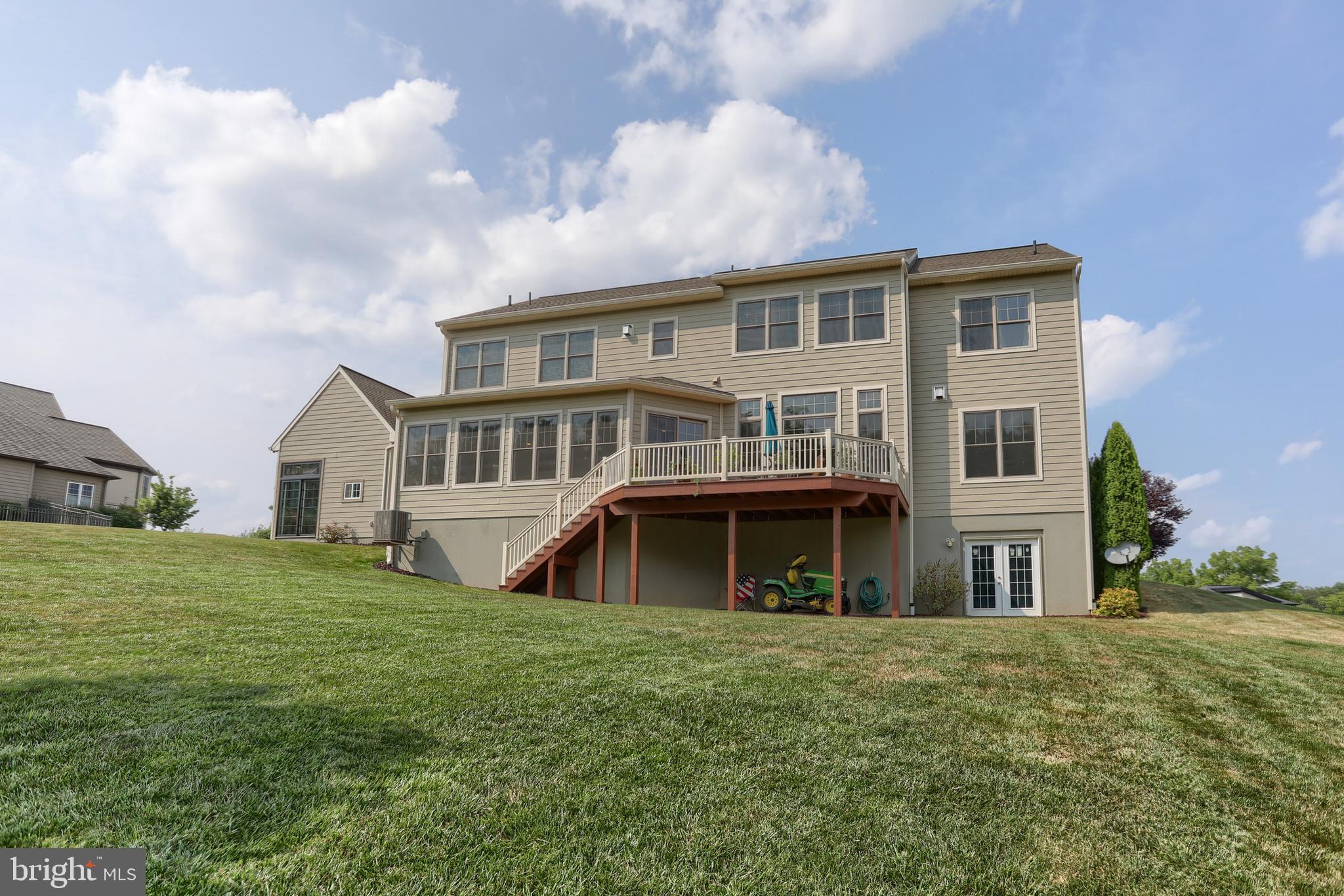 158 Willow Creek Ln