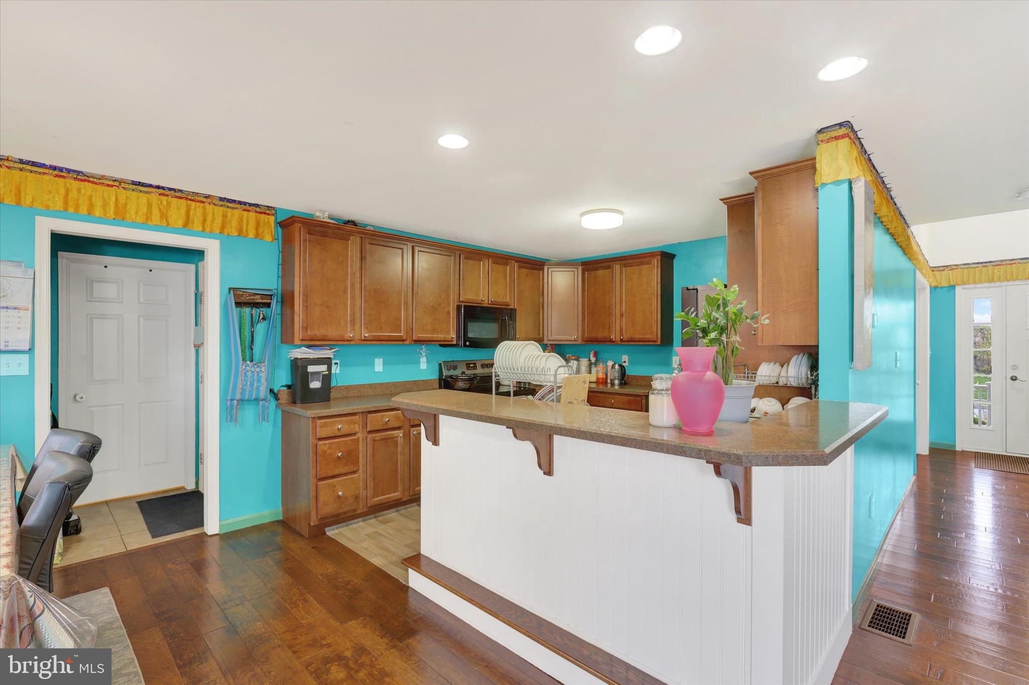 6249 Chatham Glenn Way N