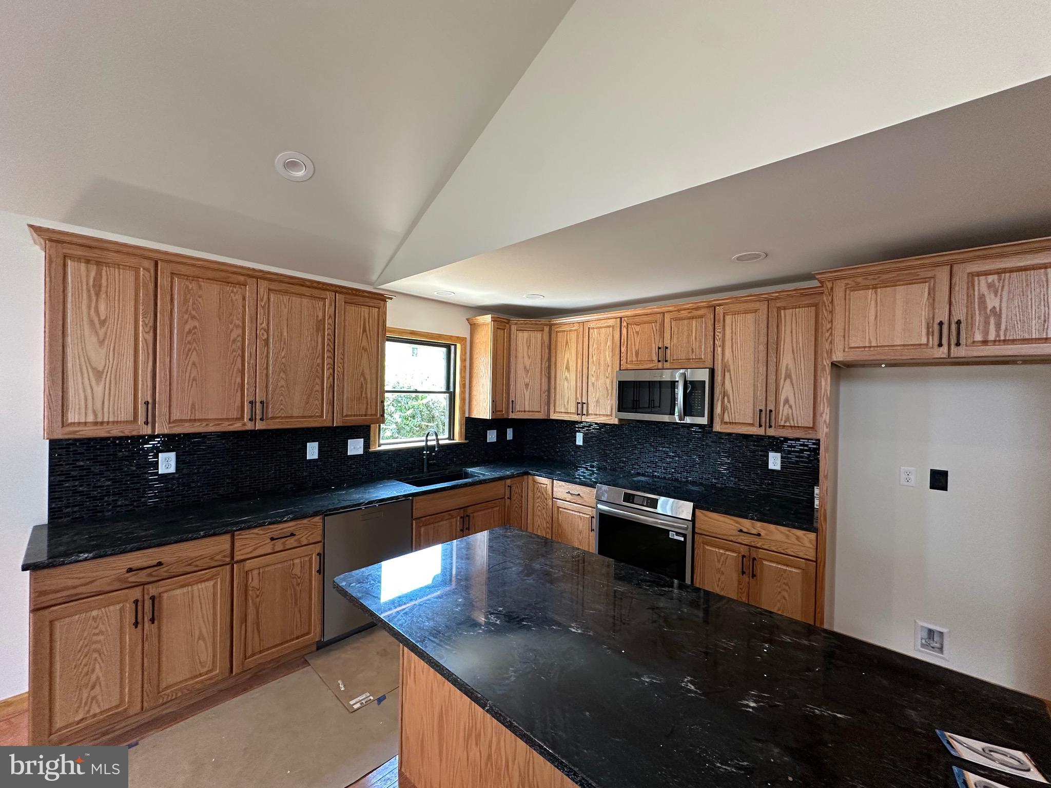 0 Braeburn Rd