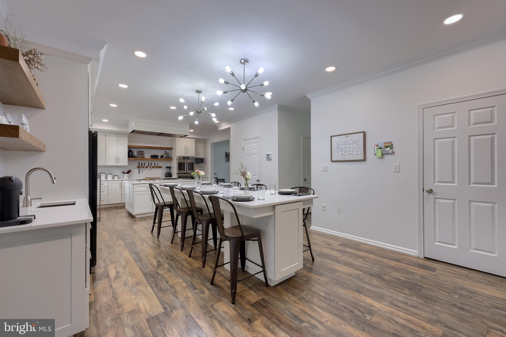 1889 CREEK VIEW DRIVE