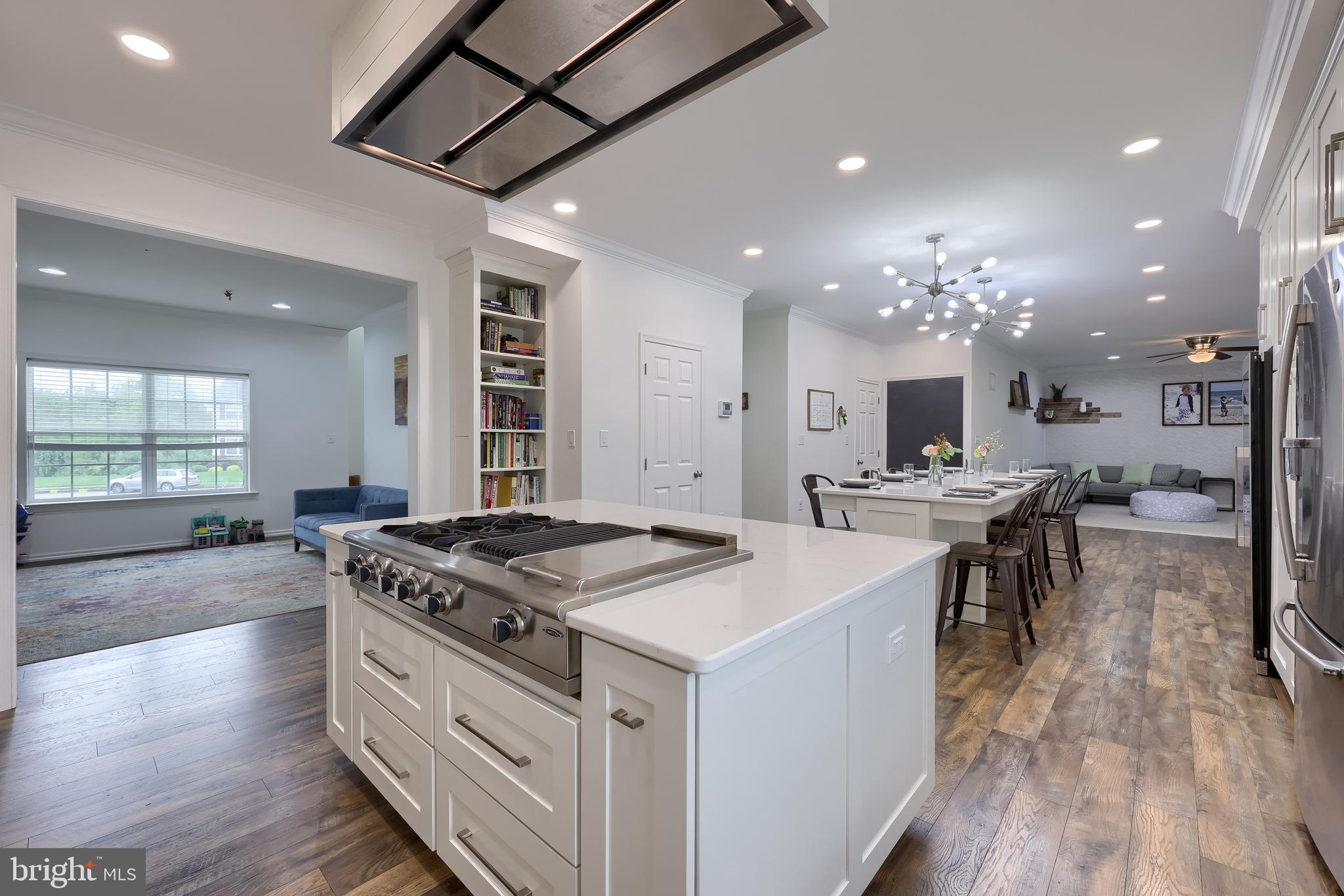 1889 CREEK VIEW DRIVE