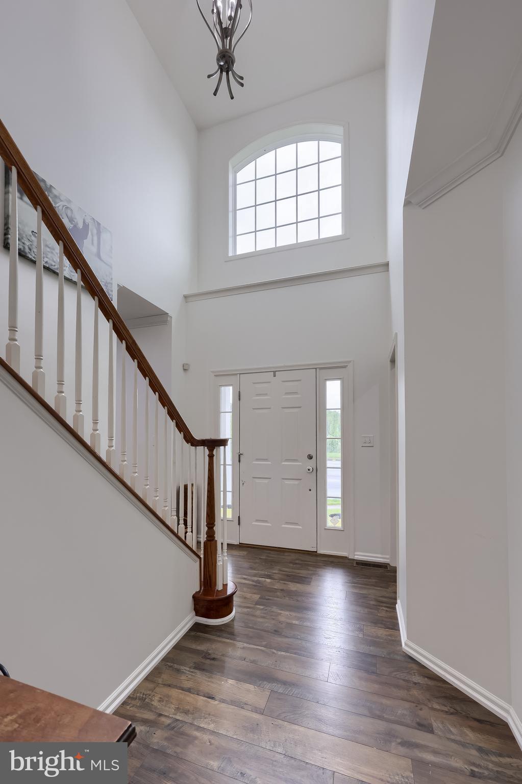 1889 CREEK VIEW DRIVE