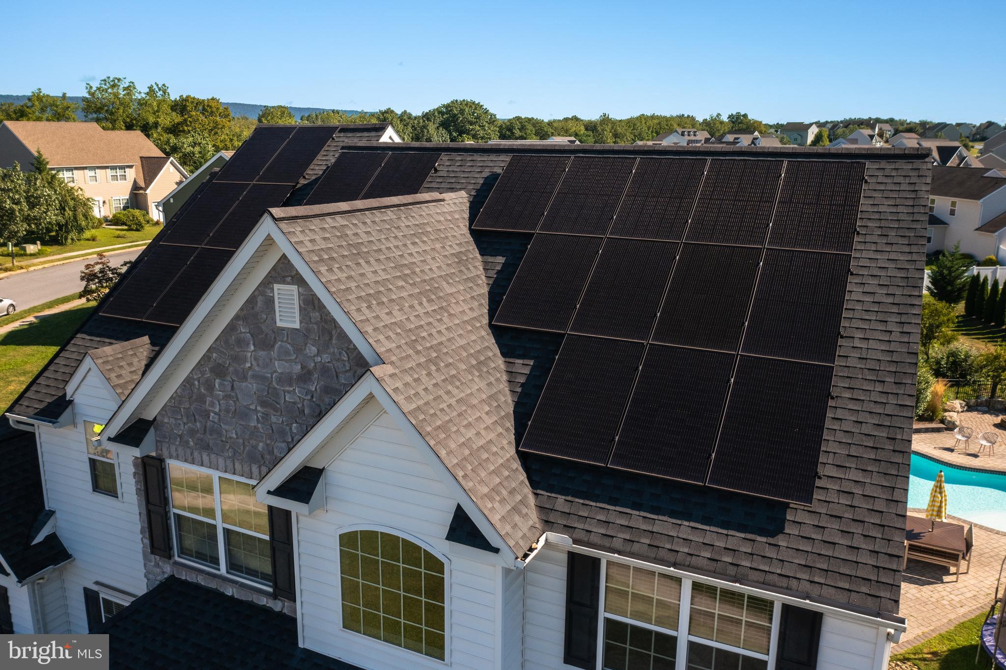 1889 CREEK VIEW DRIVE