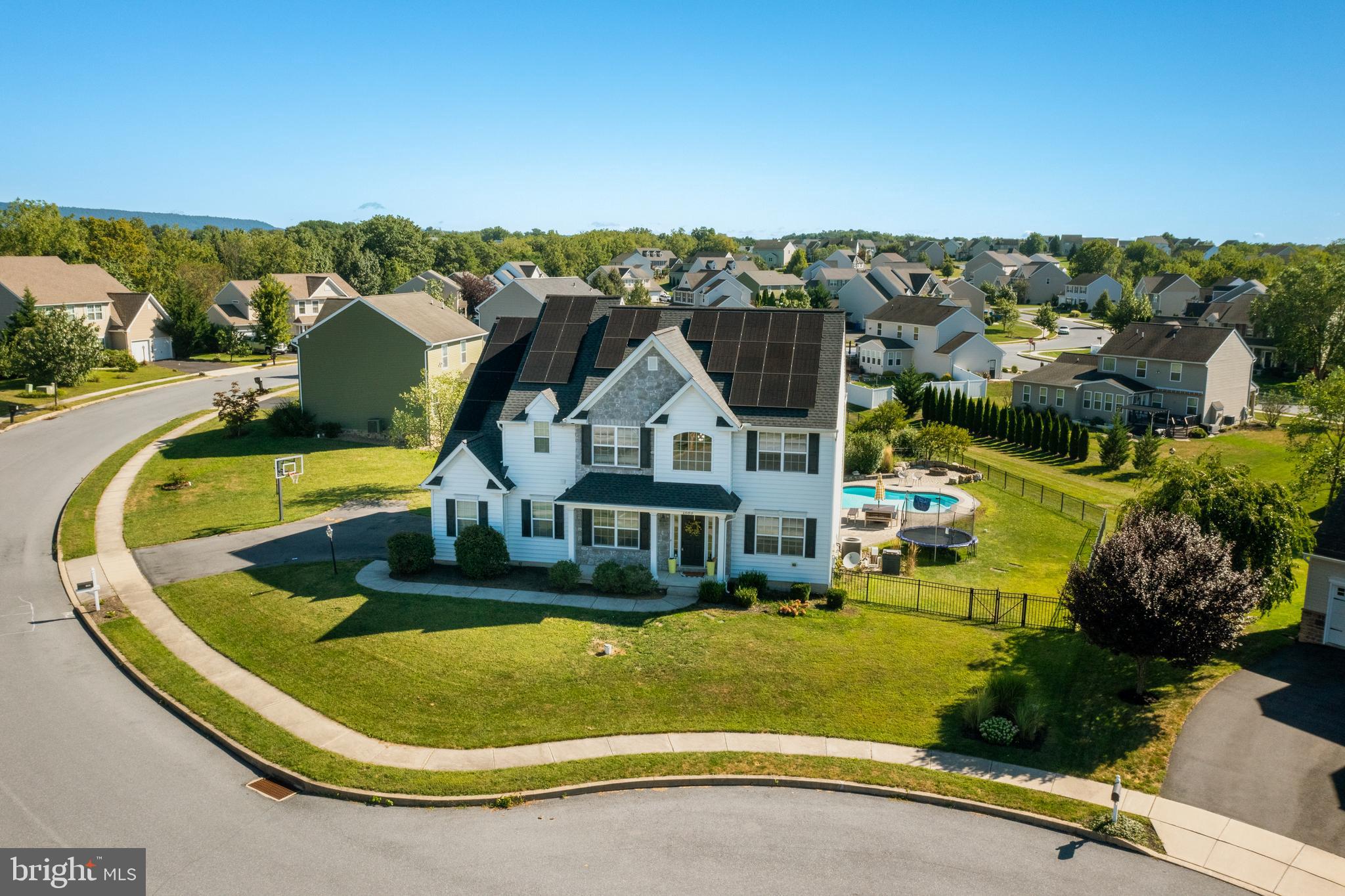 1889 CREEK VIEW DRIVE