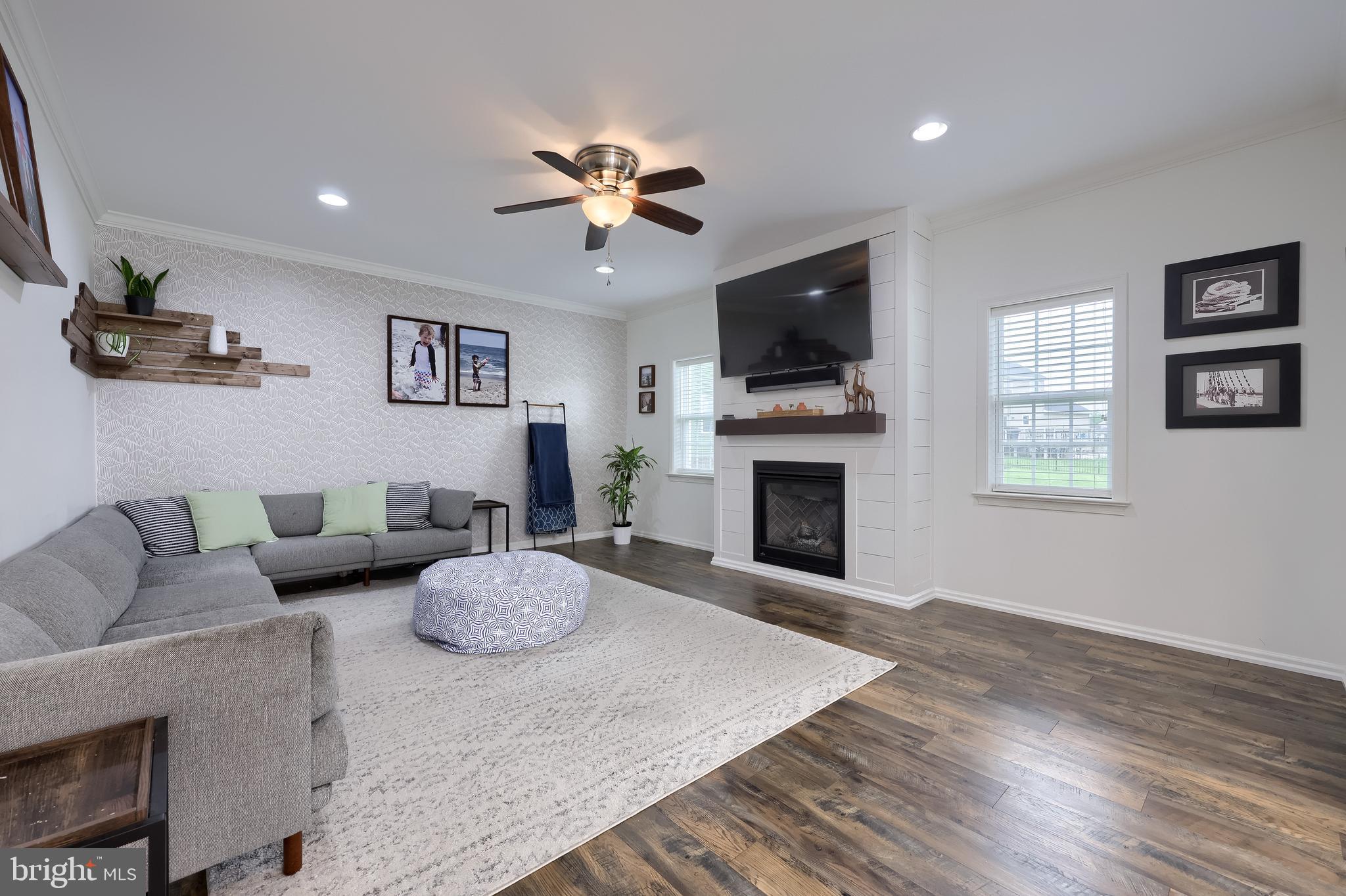 1889 CREEK VIEW DRIVE