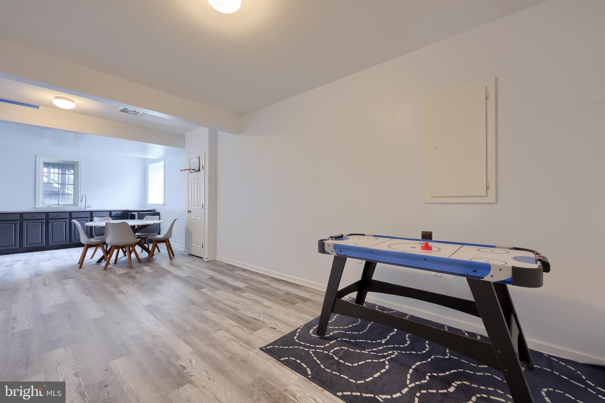 1889 CREEK VIEW DRIVE