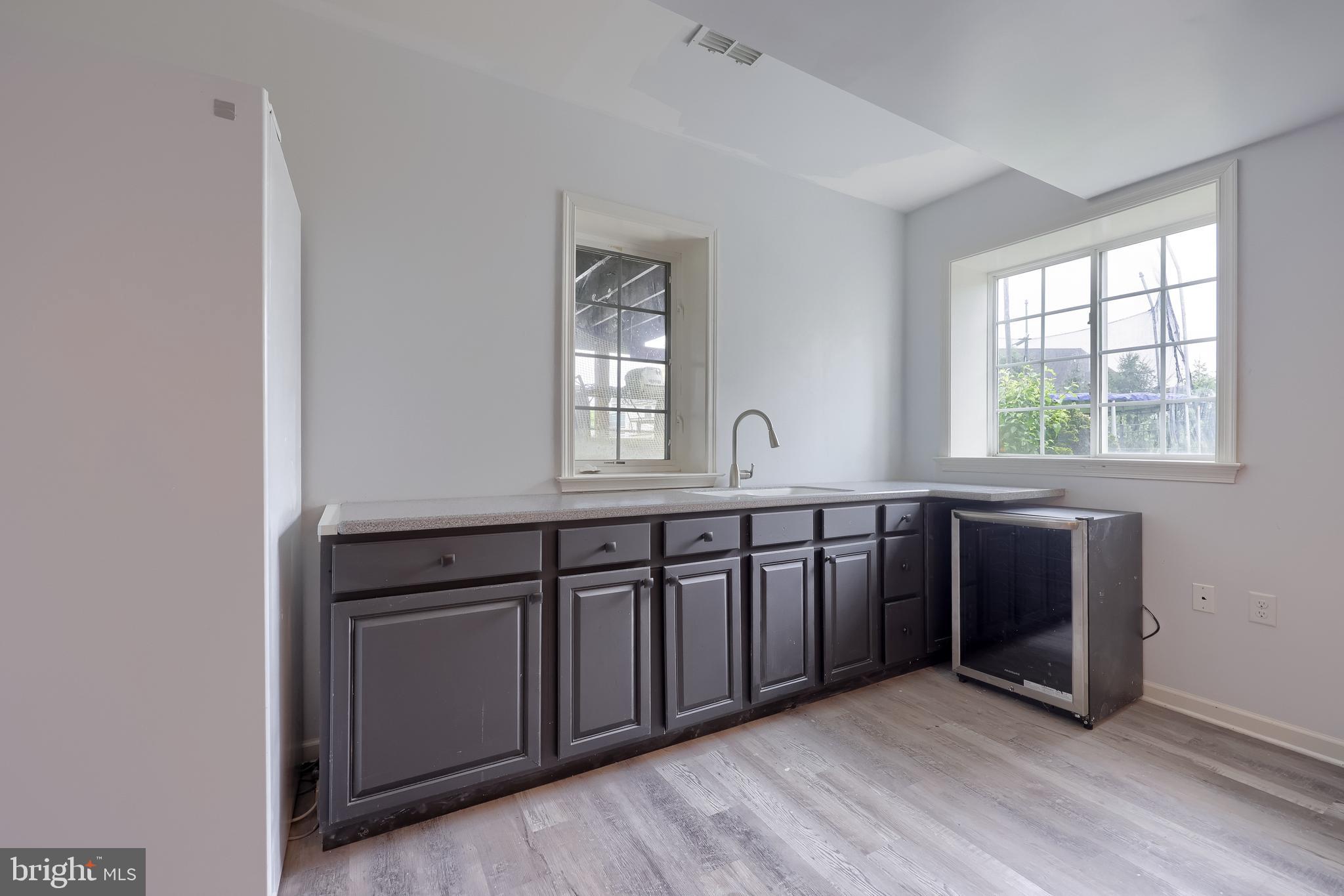 1889 CREEK VIEW DRIVE