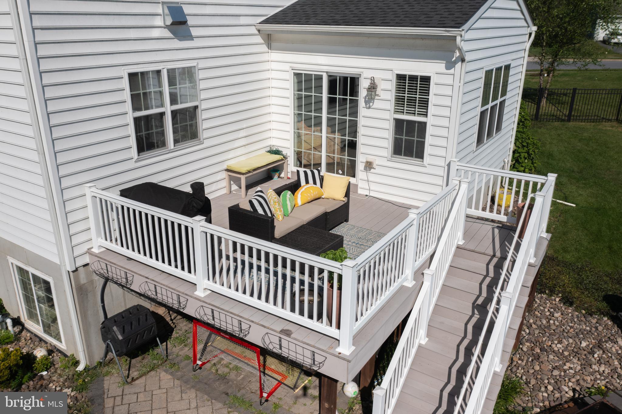 1889 CREEK VIEW DRIVE