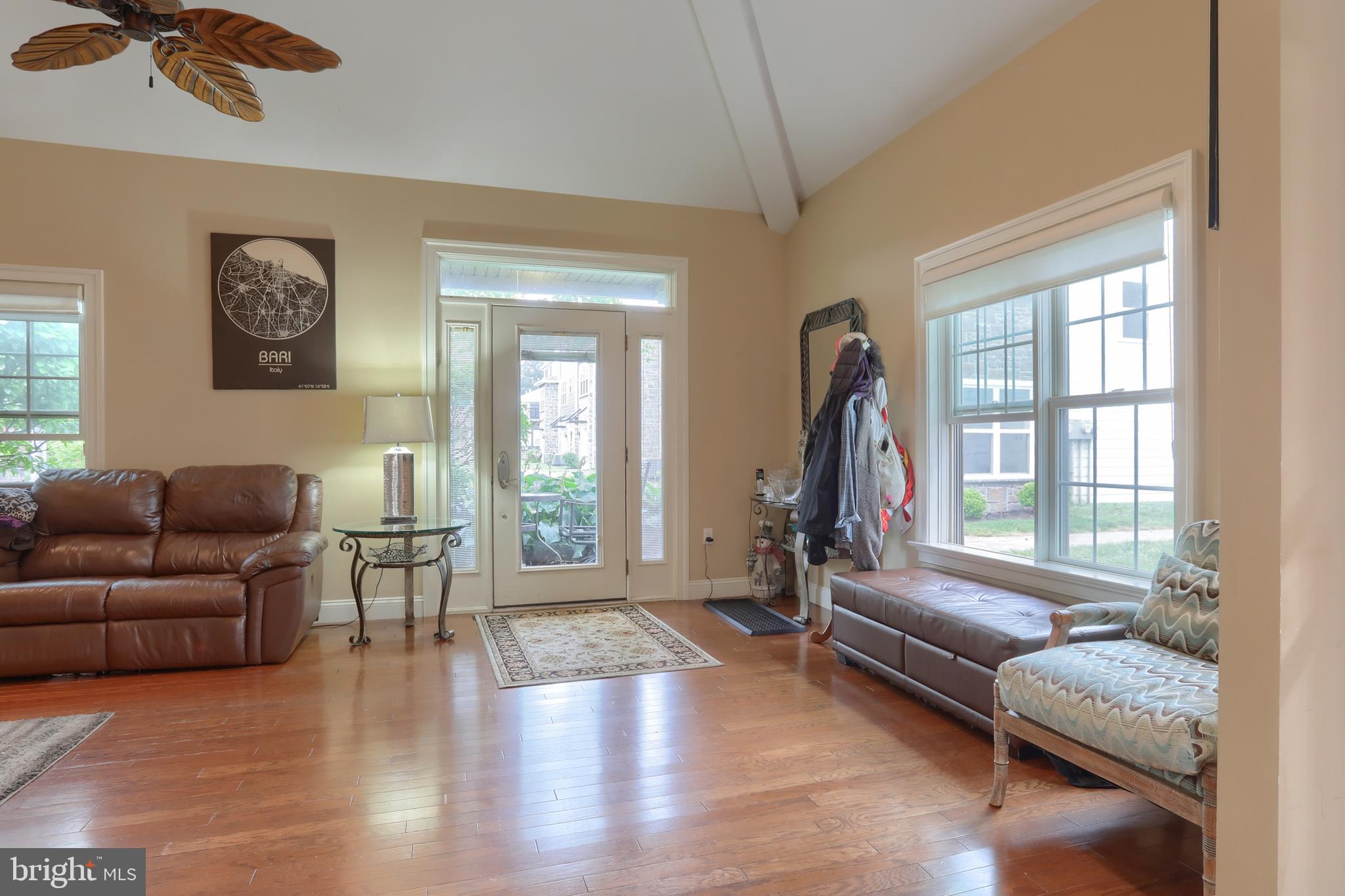 162 High Pointe Dr