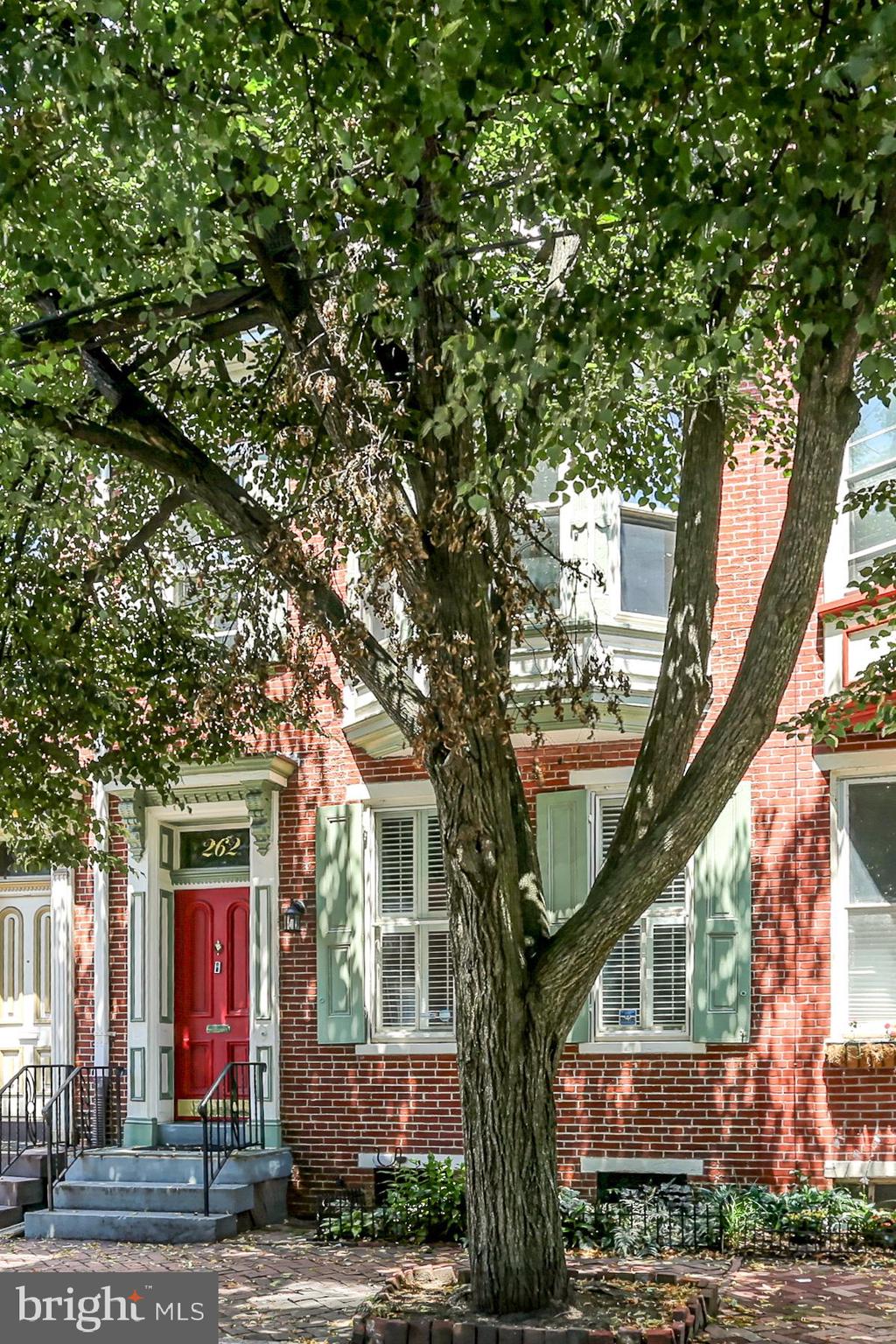 262 HERR STREET