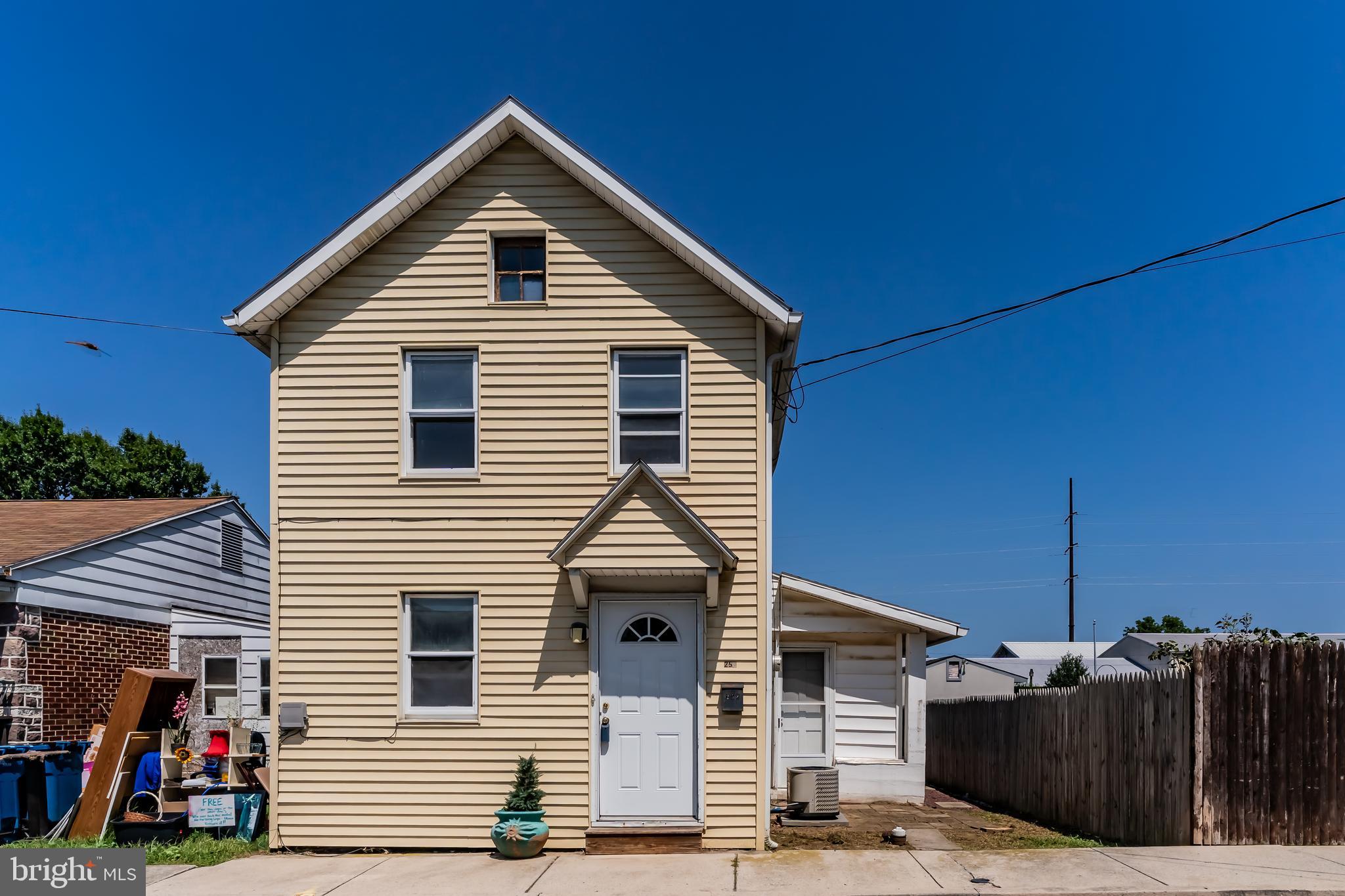 258 W 2ND STREET