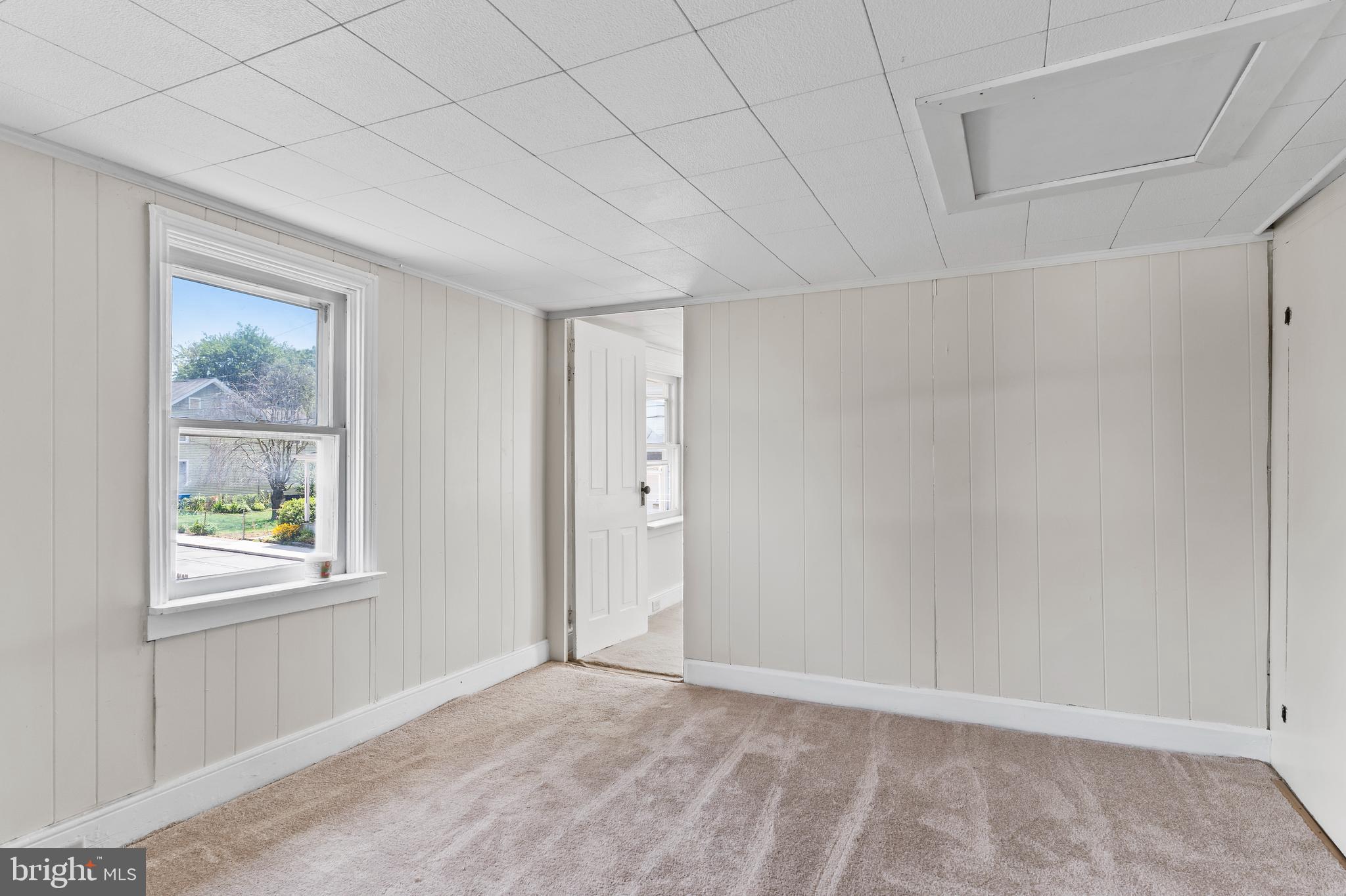 258 W 2ND STREET