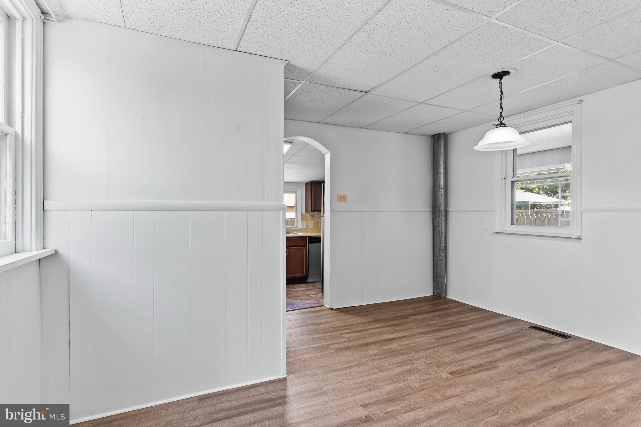 258 W 2ND STREET