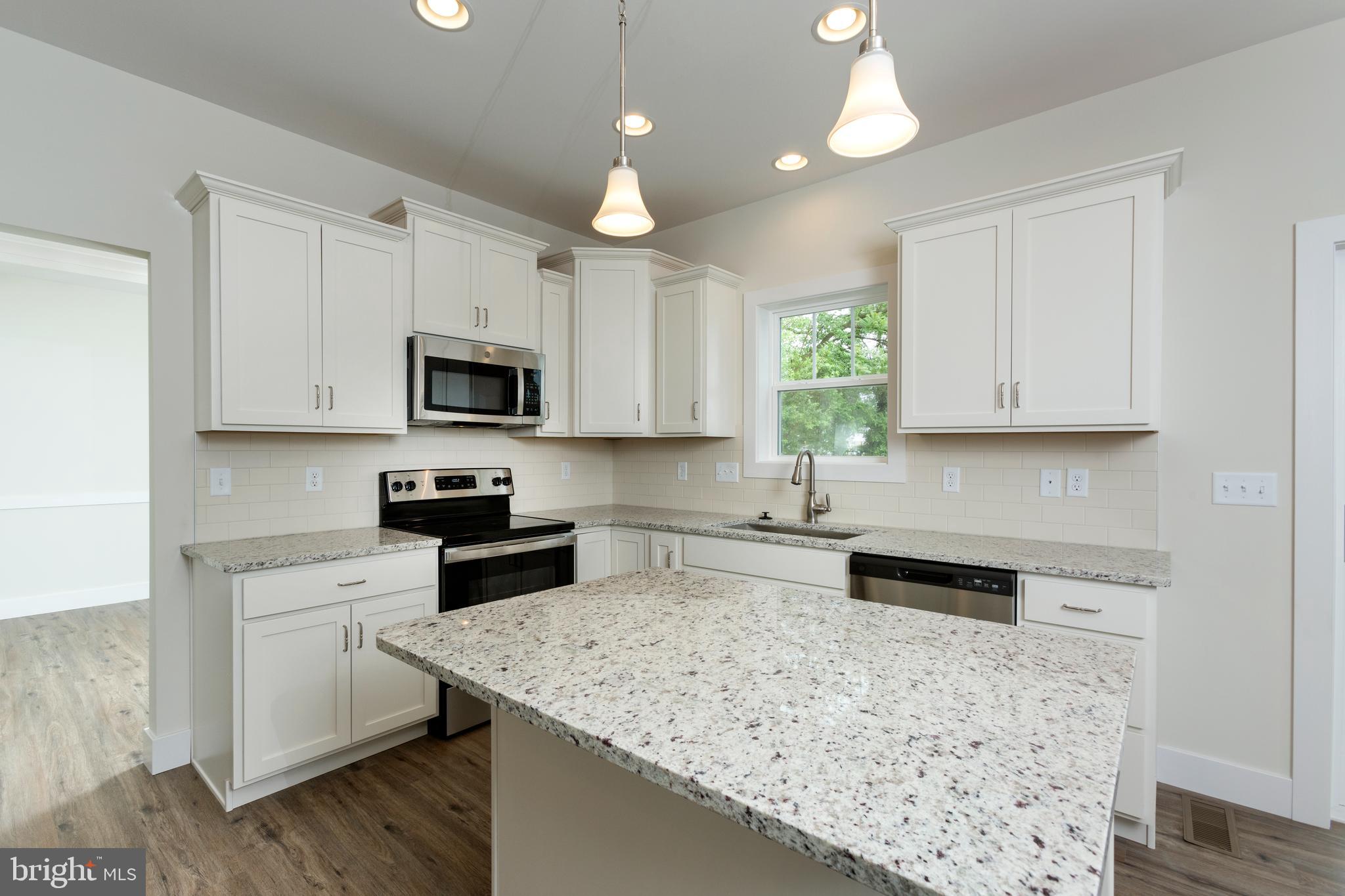 2312 CONTINENTAL DRIVE