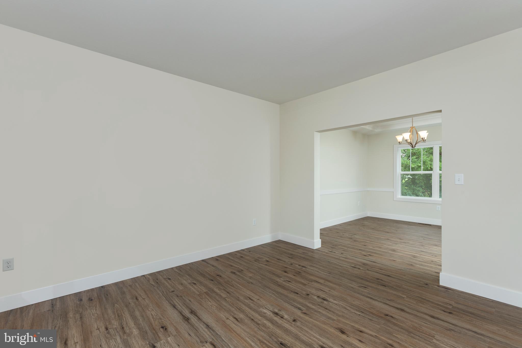 2312 CONTINENTAL DRIVE