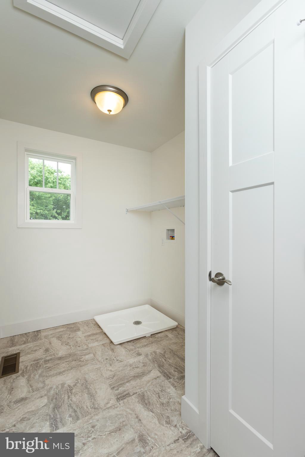 2312 CONTINENTAL DRIVE