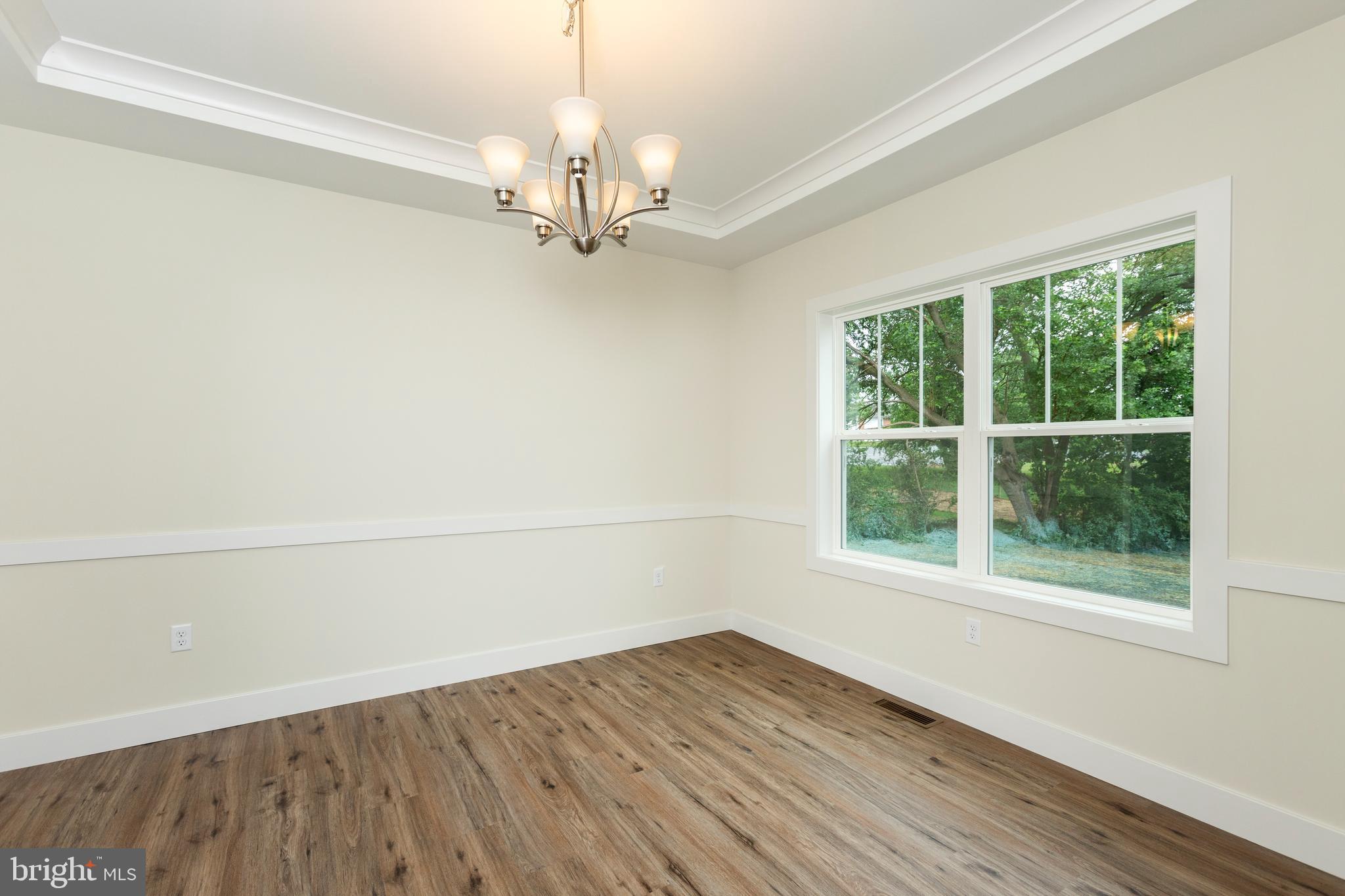 2312 CONTINENTAL DRIVE