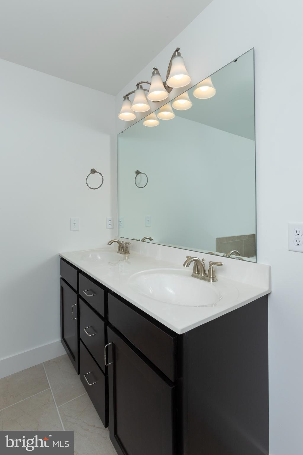 2312 CONTINENTAL DRIVE