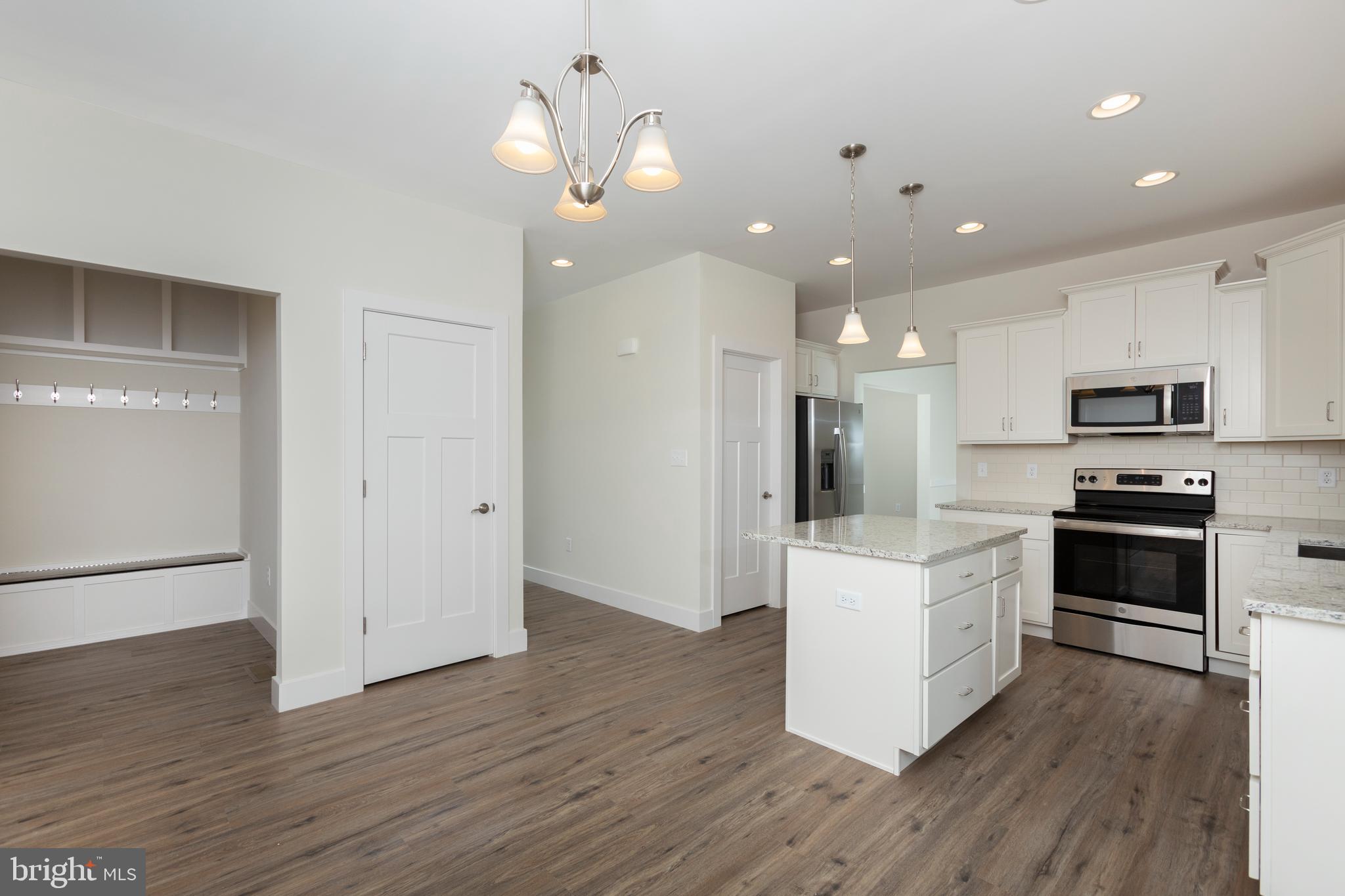 2312 CONTINENTAL DRIVE