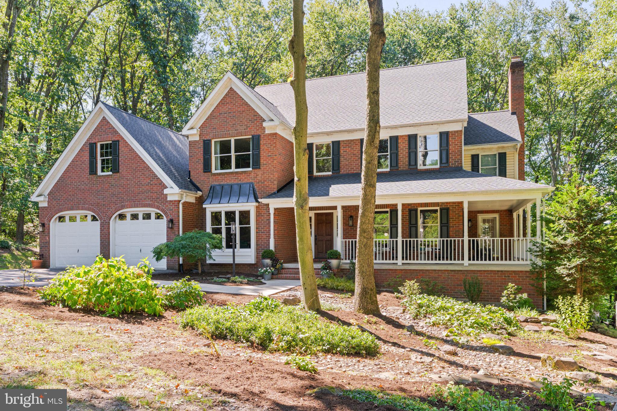 1155 GREENWOOD DRIVE