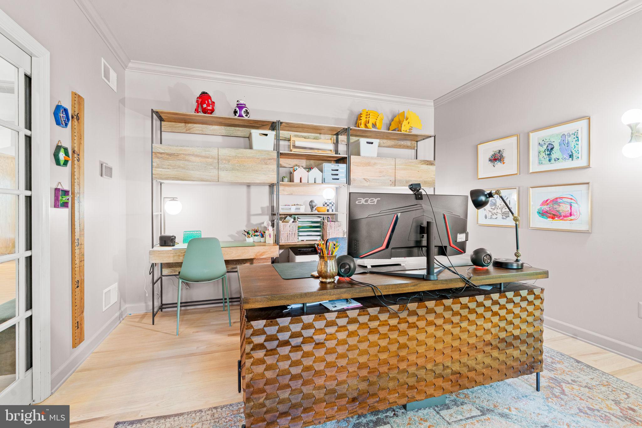 1155 GREENWOOD DRIVE