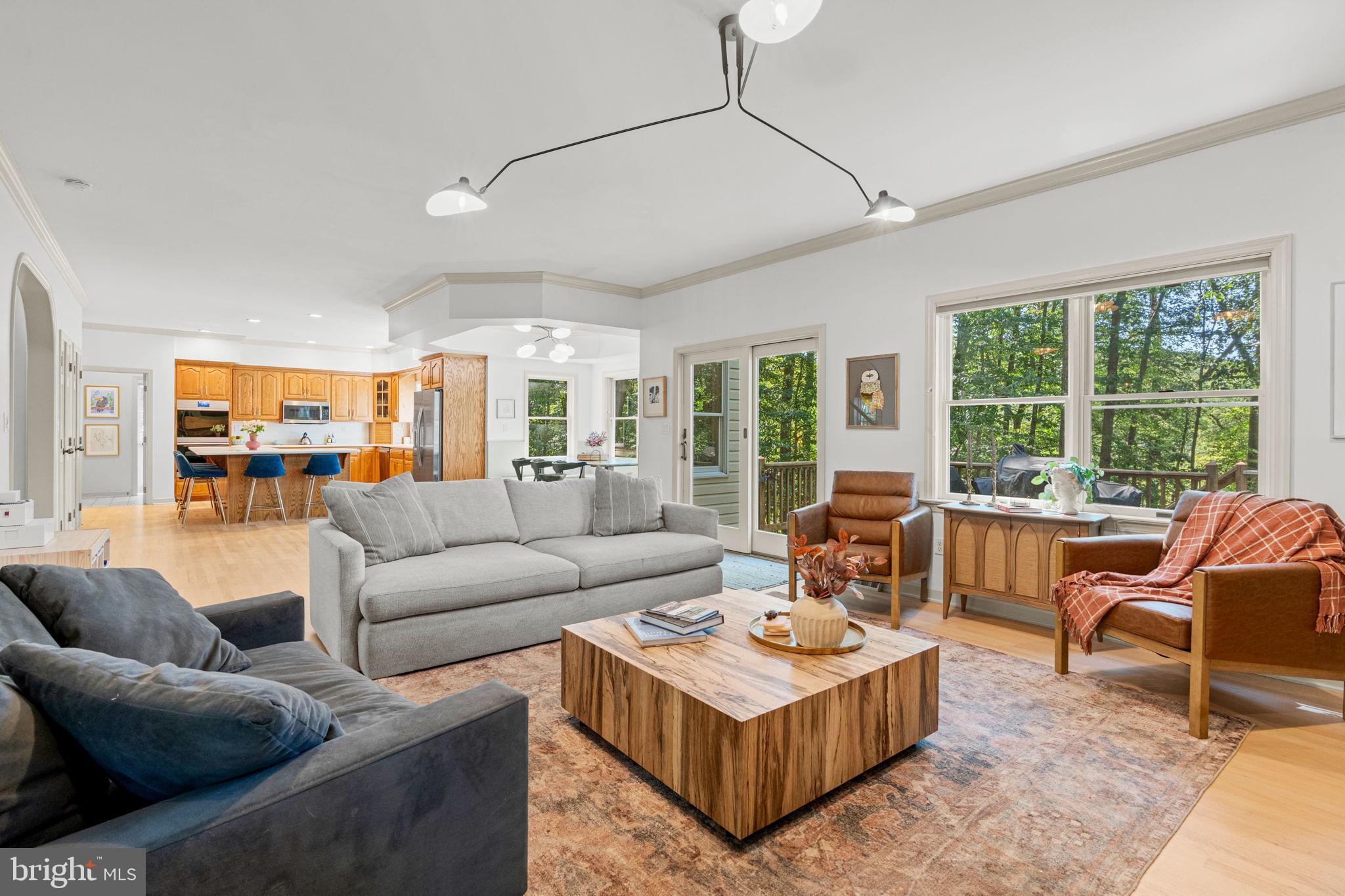 1155 GREENWOOD DRIVE