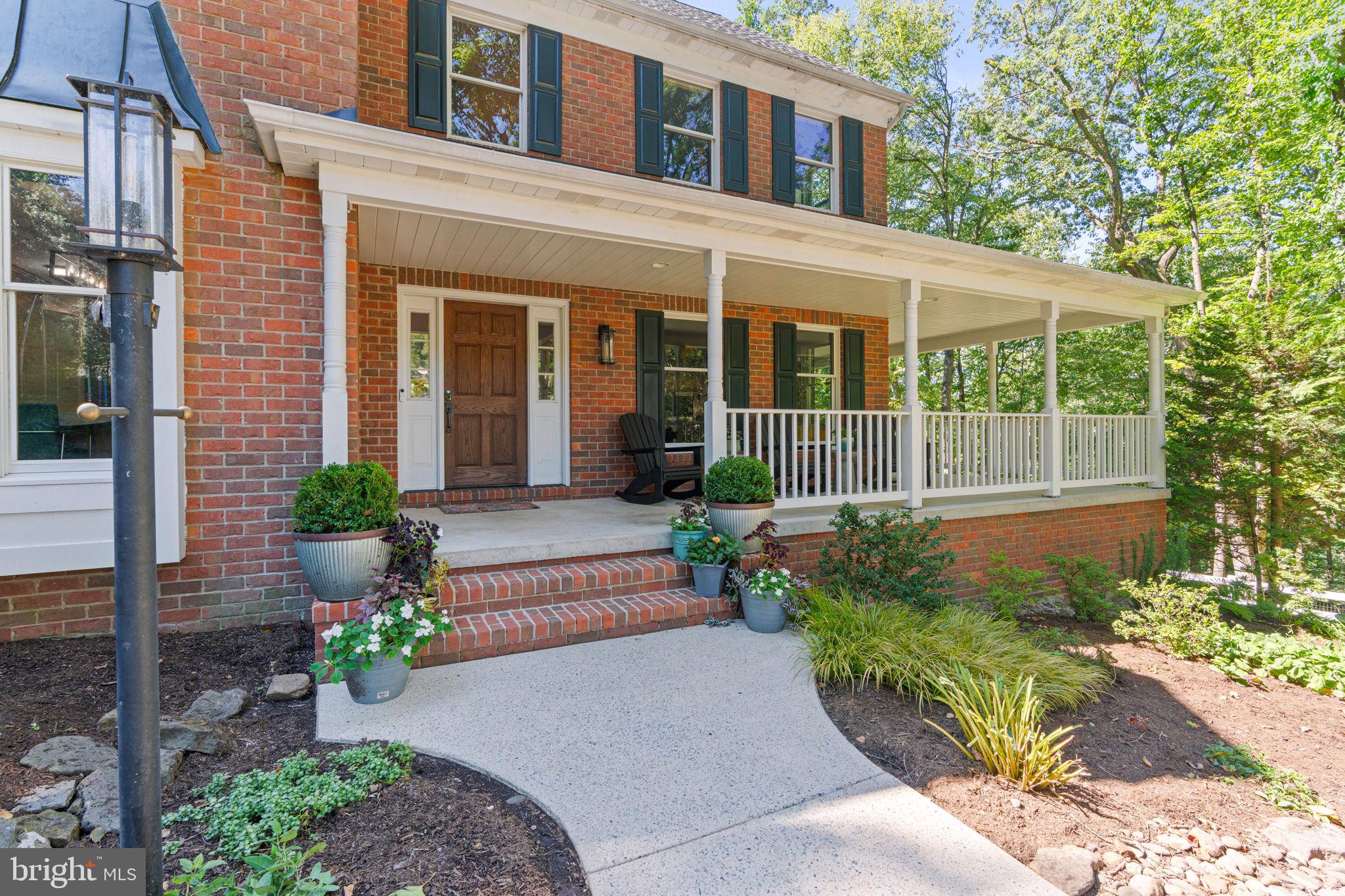 1155 GREENWOOD DRIVE