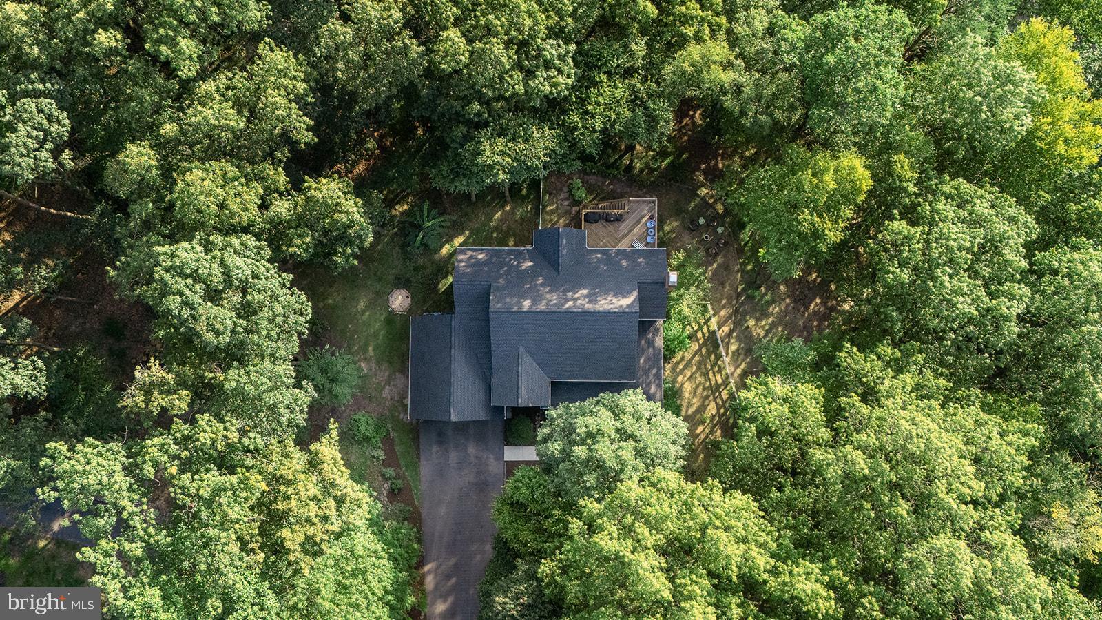 1155 GREENWOOD DRIVE