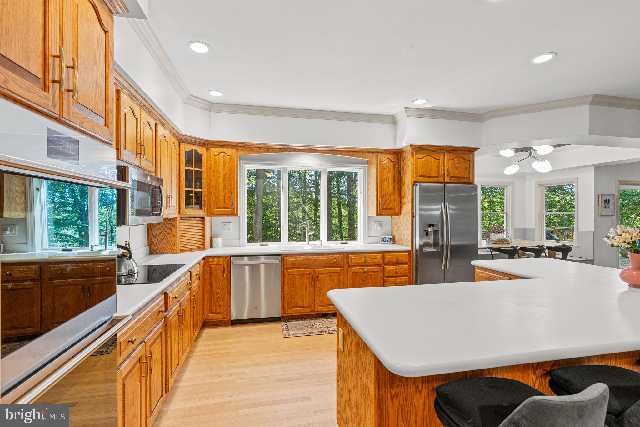 1155 GREENWOOD DRIVE