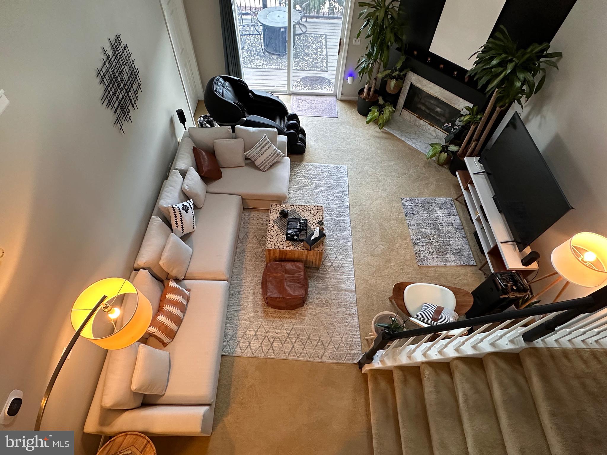 2805 OAKWOOD DRIVE