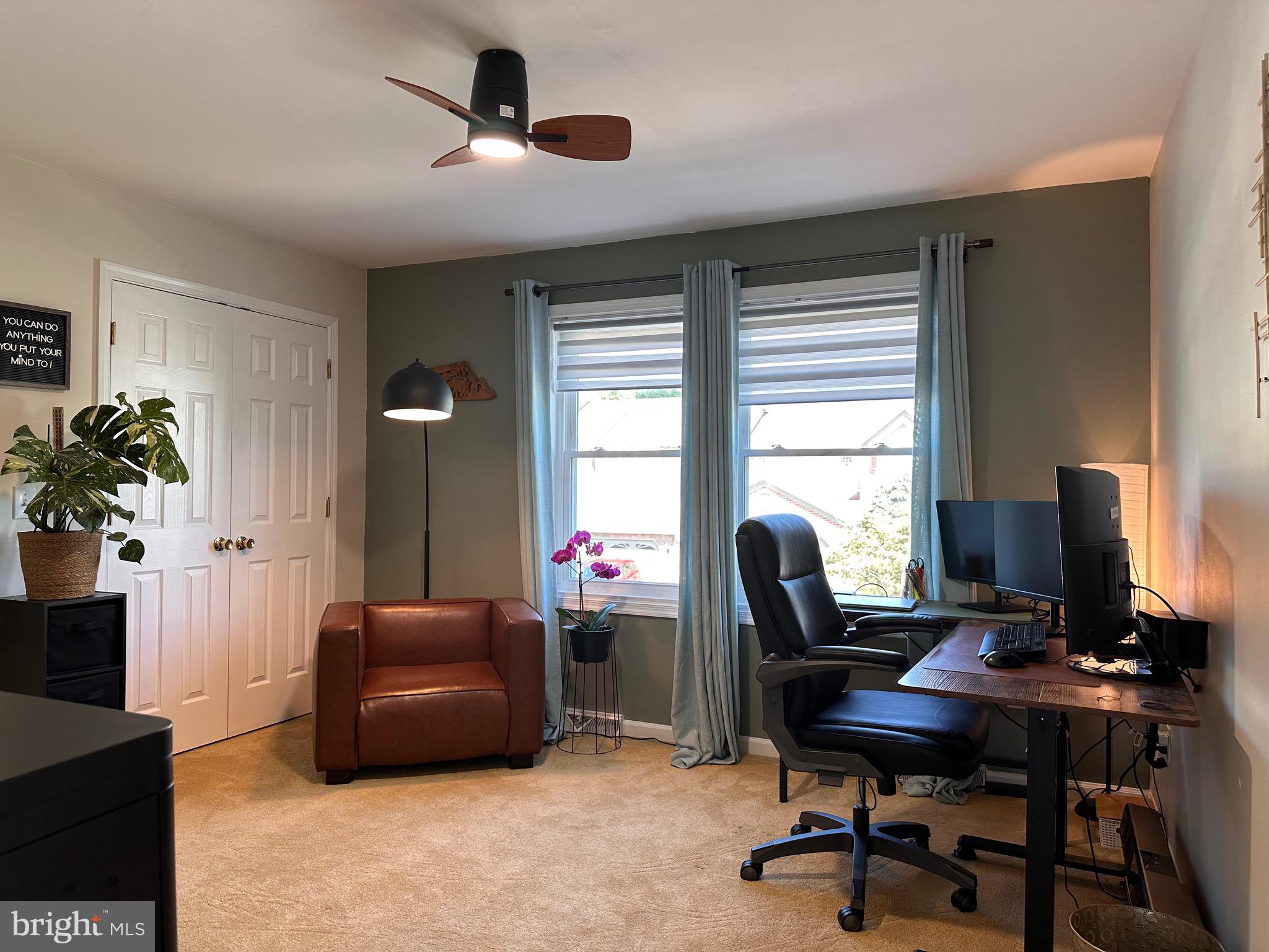 2805 OAKWOOD DRIVE