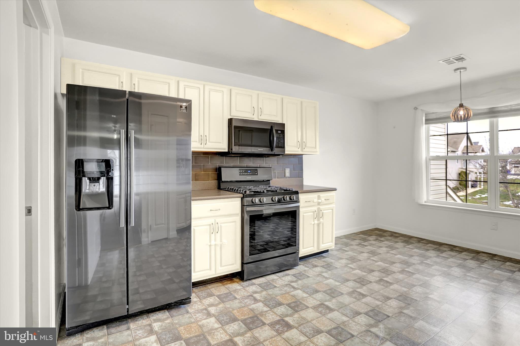 287 THRUSH DRIVE