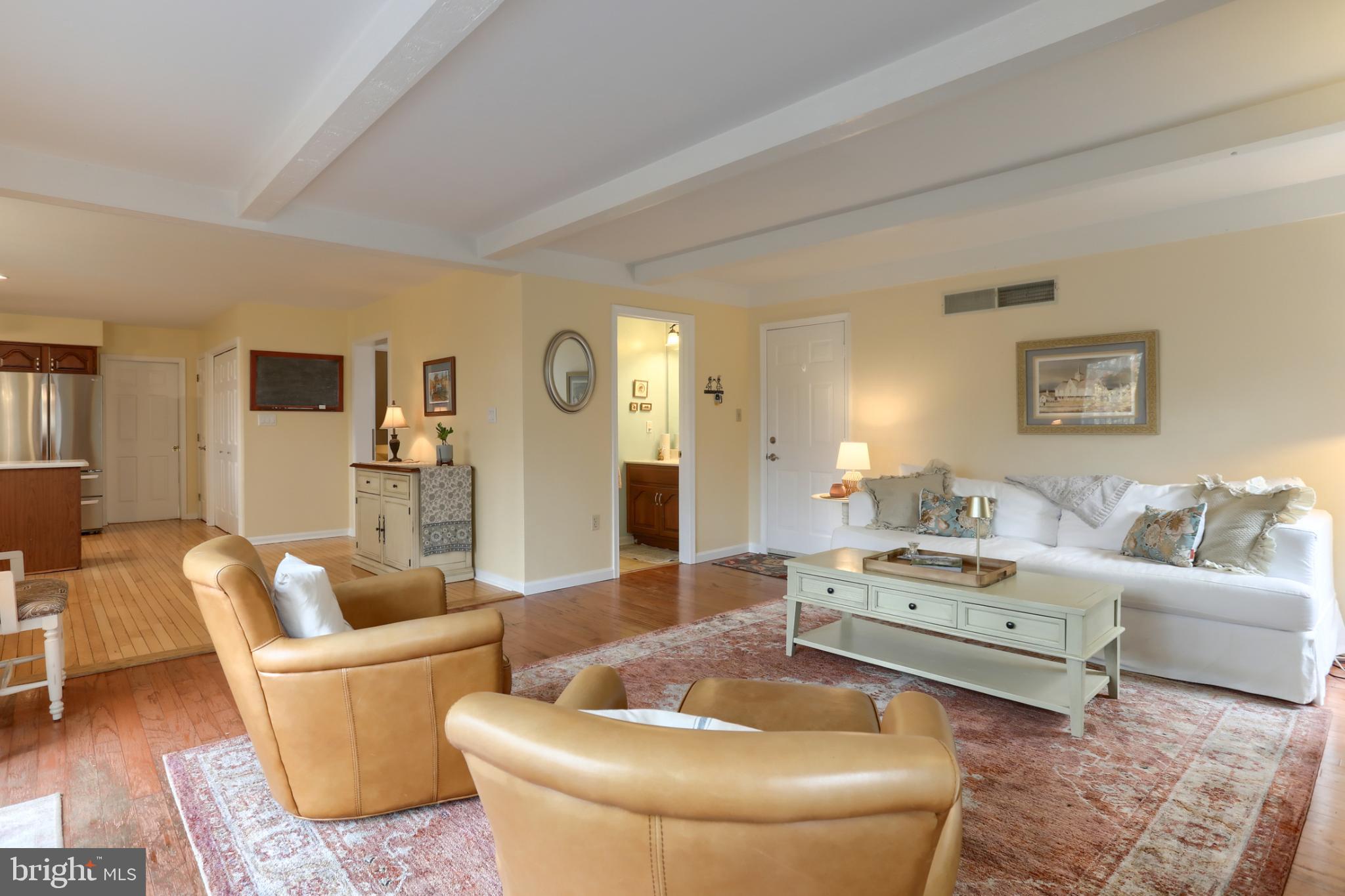 1609 SPRING HILL DRIVE