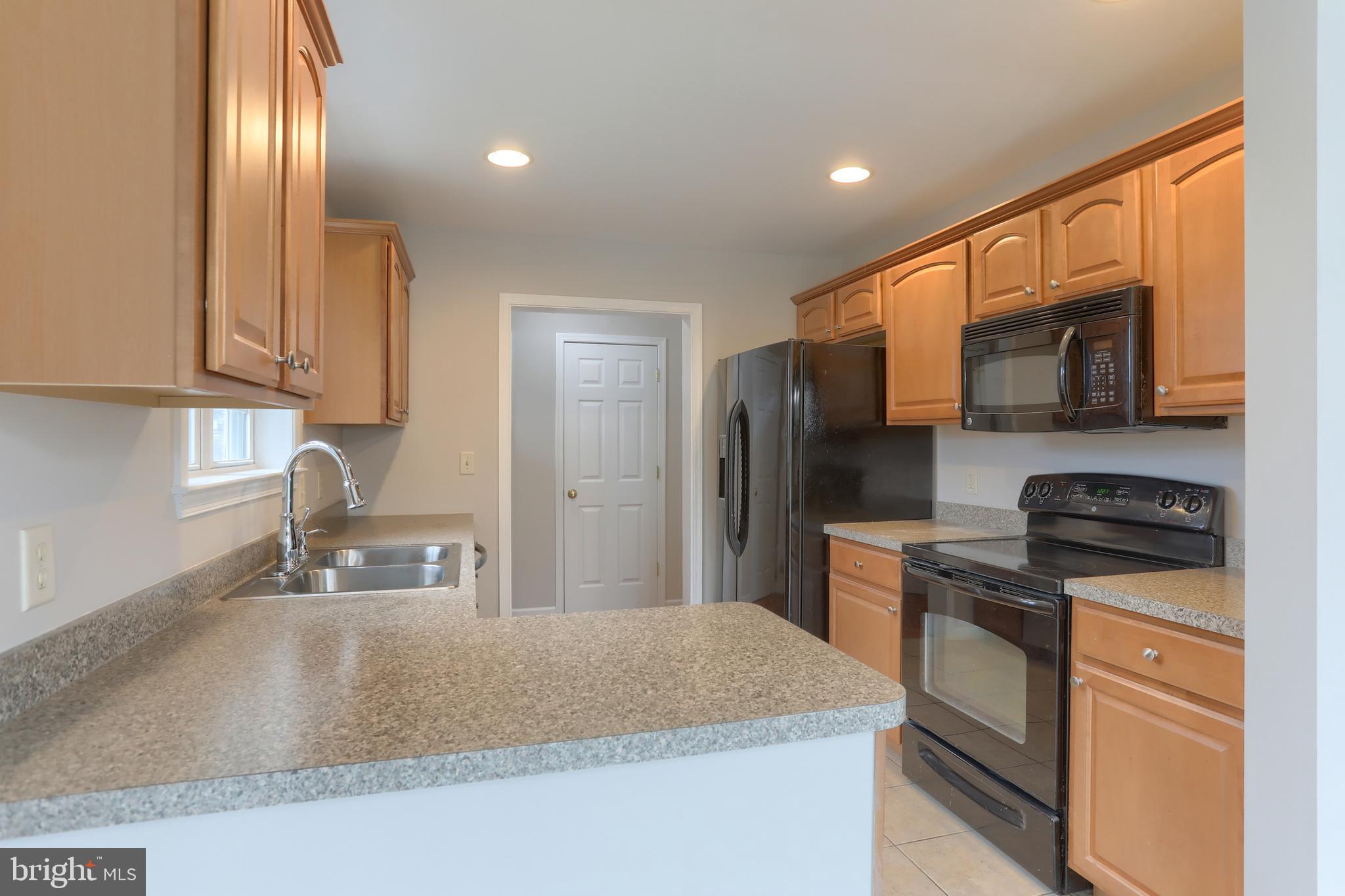 100 NEEDLEWOOD DRIVE