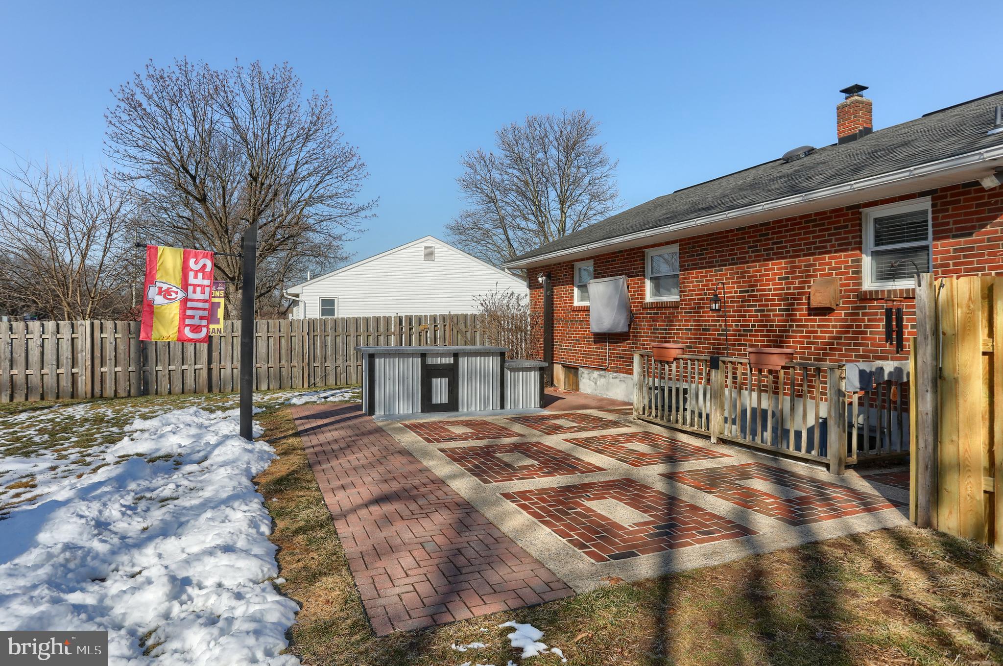 34 CAROLYN STREET