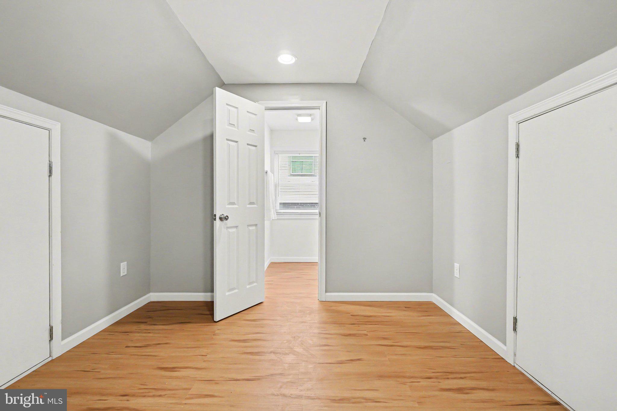 315 E ROOSEVELT AVENUE
