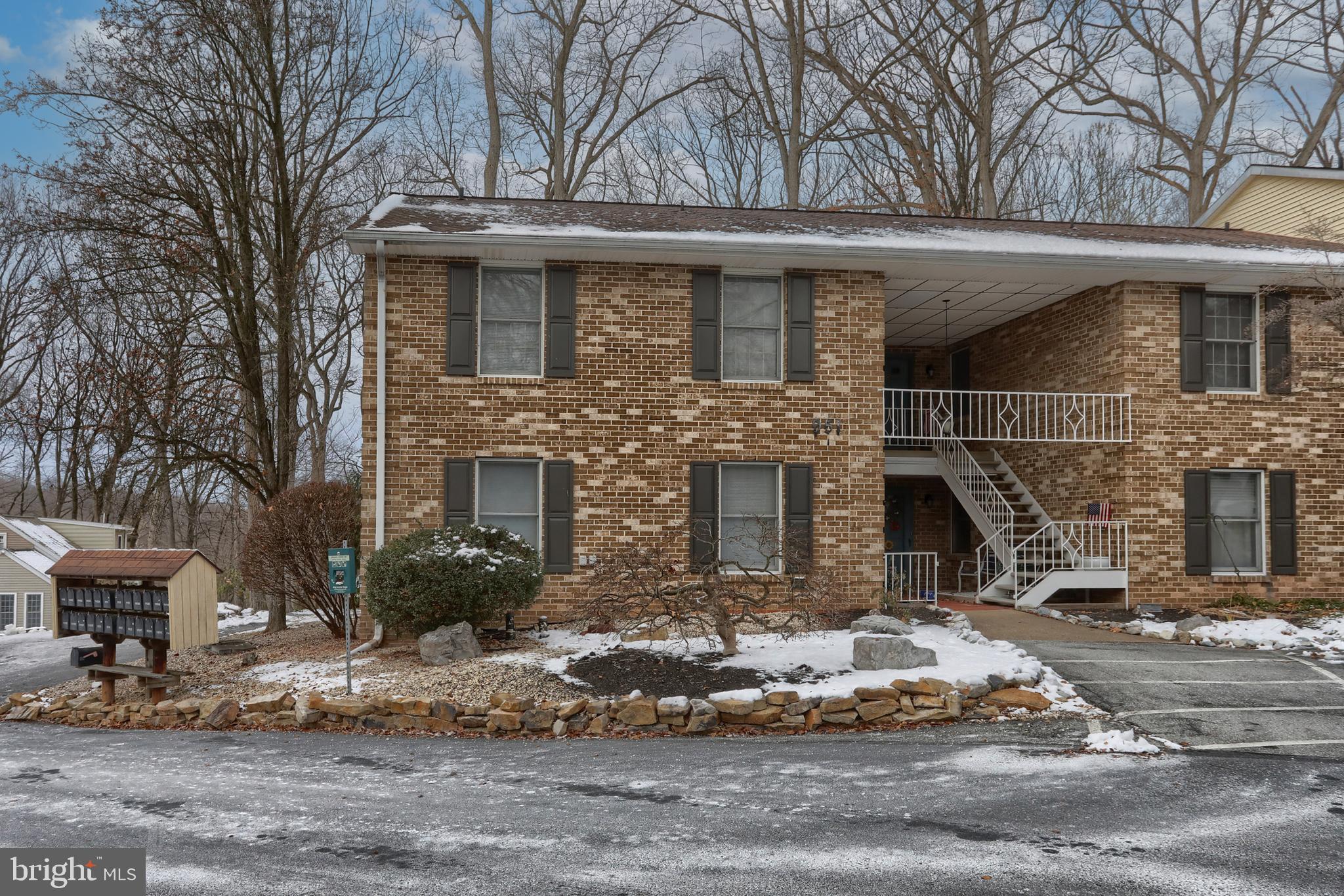 951 INNSBRUCK DRIVE A