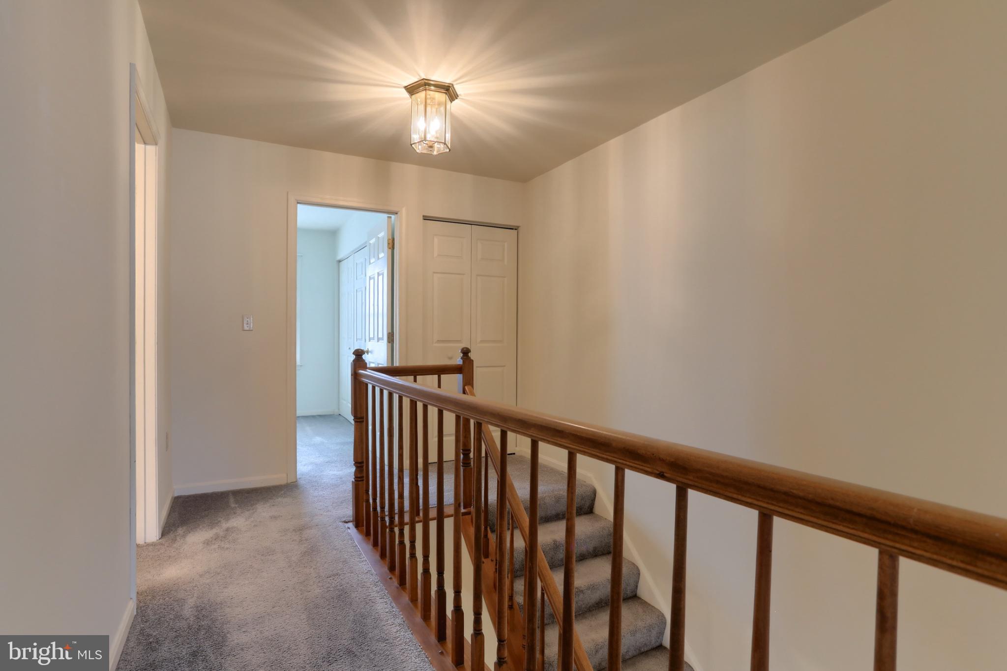 2057E E RALEIGH ROAD