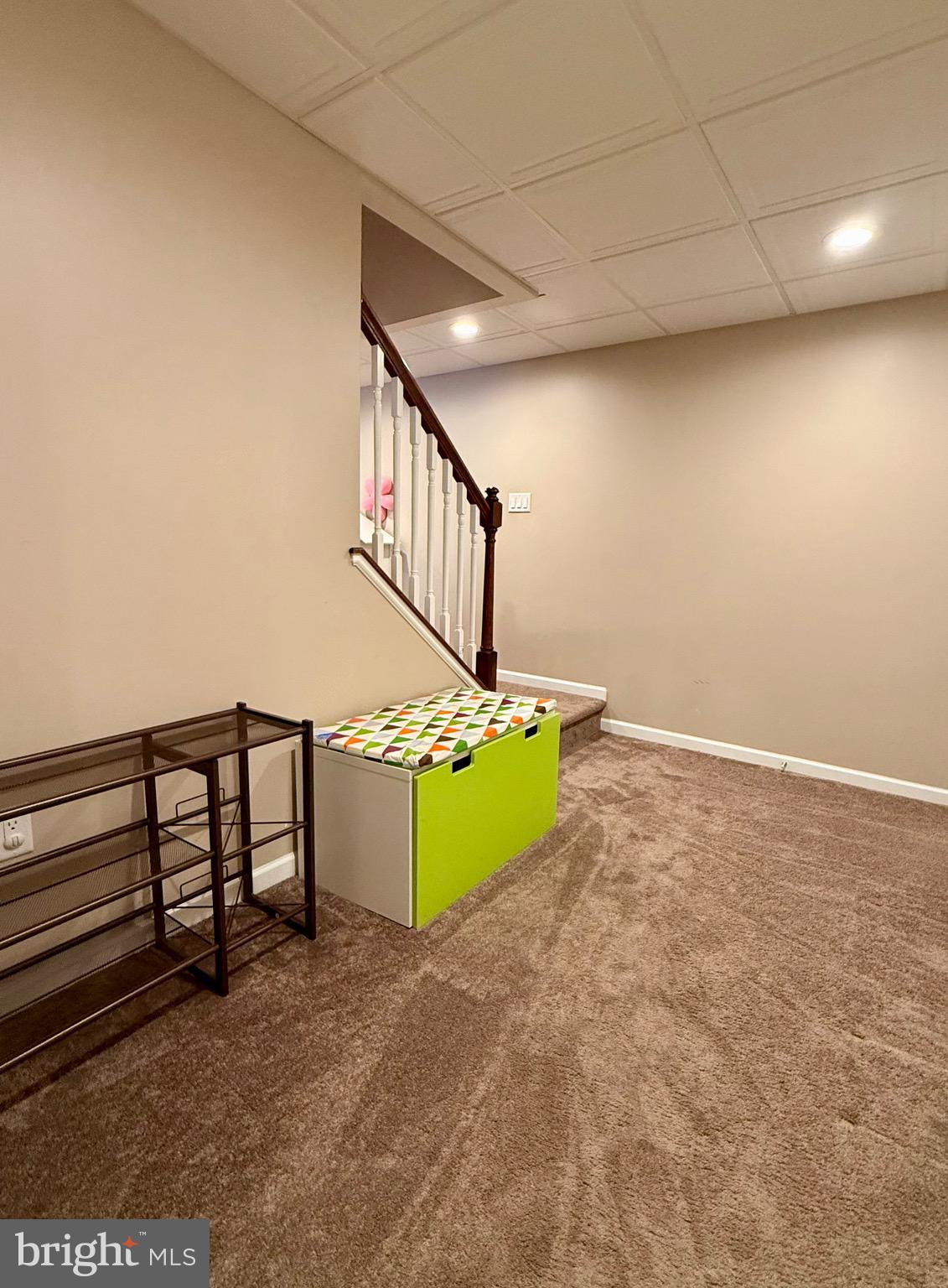 1813 SILVERLEAF LANE