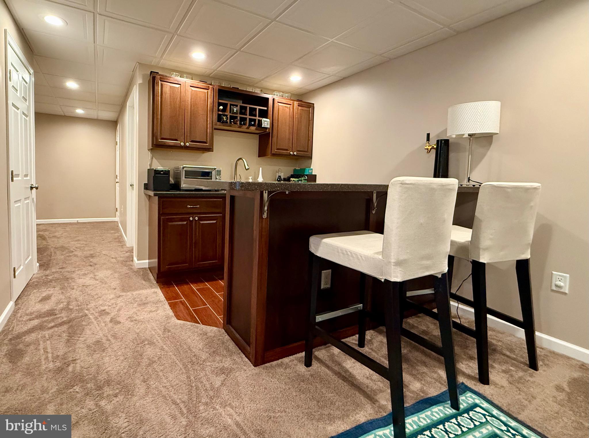 1813 SILVERLEAF LANE