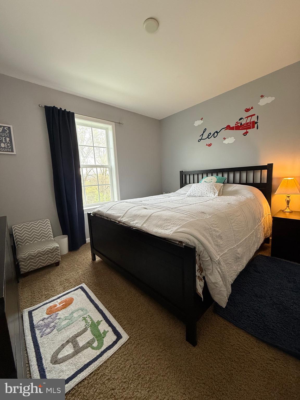 1813 SILVERLEAF LANE