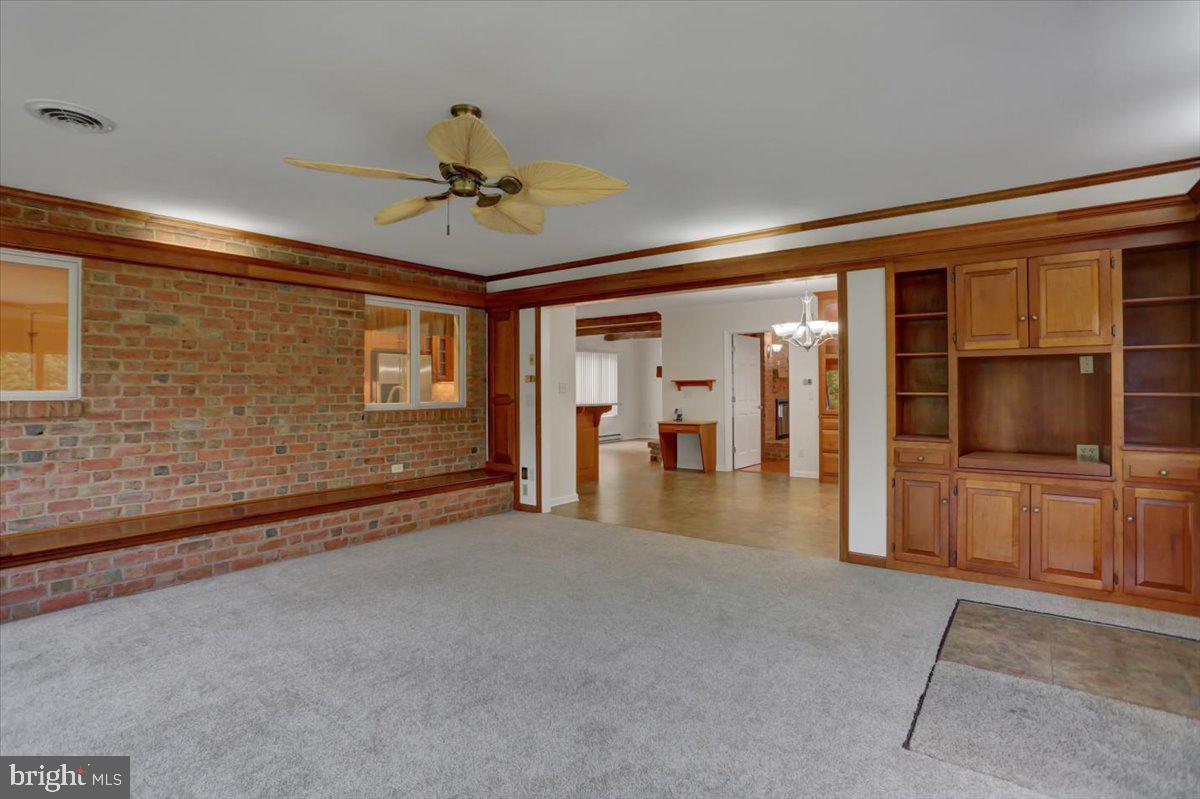 538 Meadowview Circle