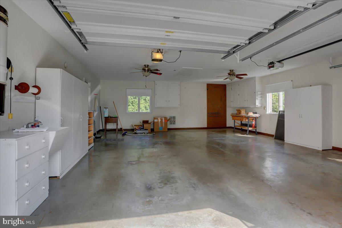 538 Meadowview Circle