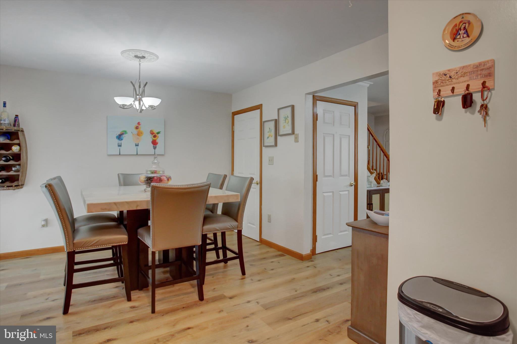 8859 PICADILLY CIRCLE