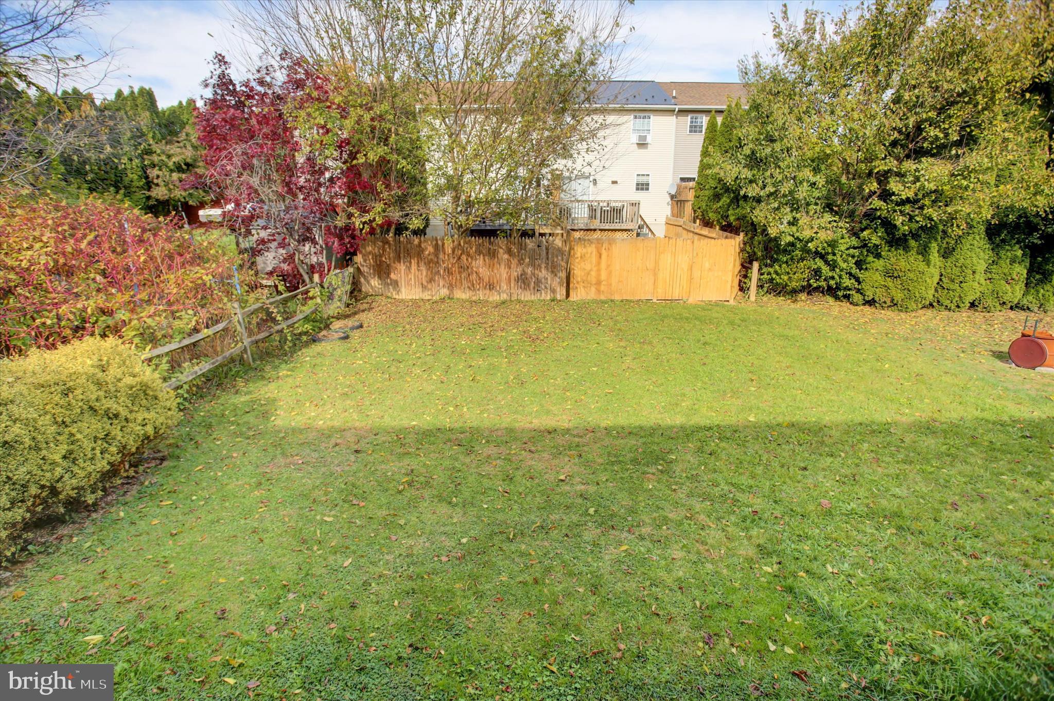 8859 PICADILLY CIRCLE