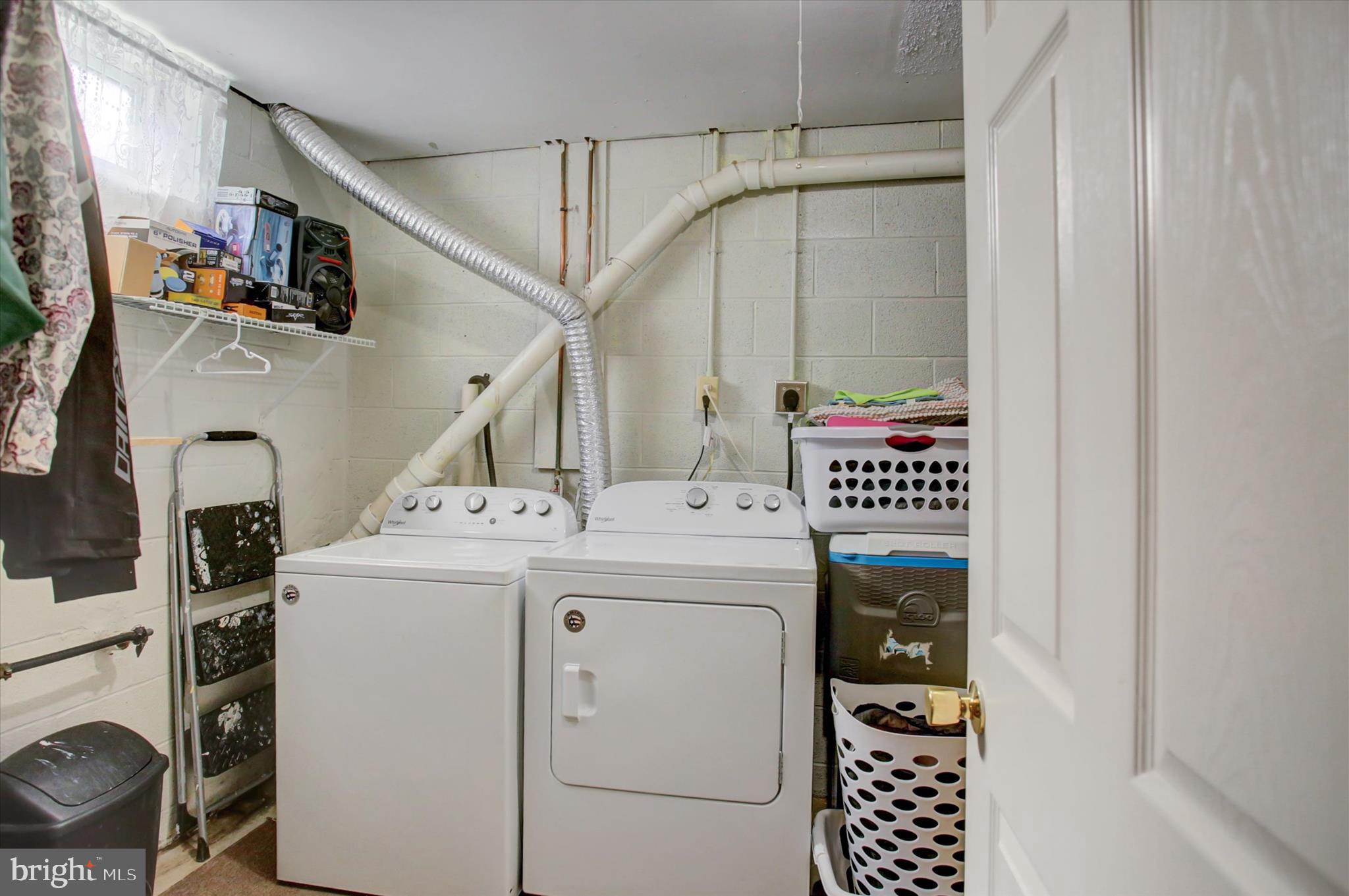 8859 PICADILLY CIRCLE