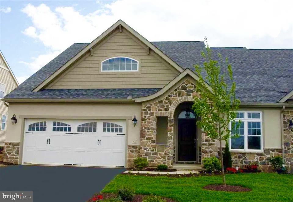 106 Windermere Dr